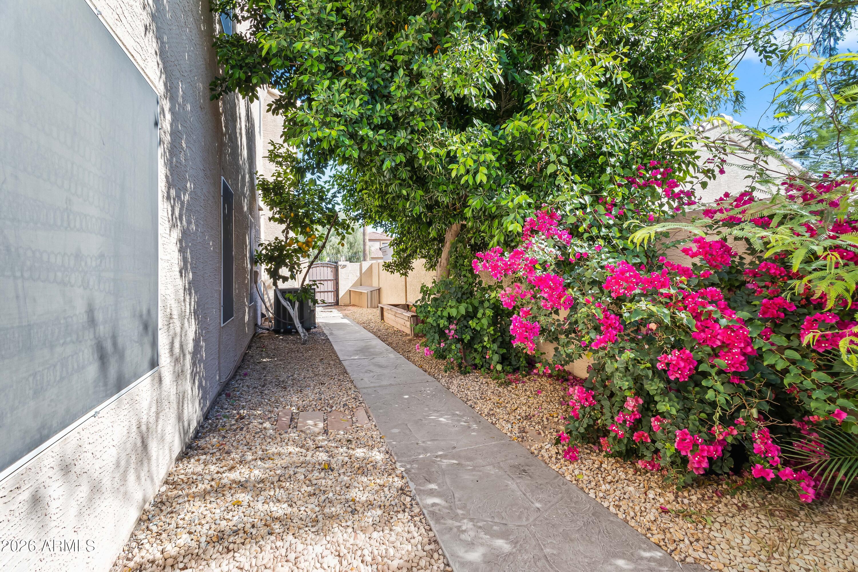 1753 E BOSTON Circle