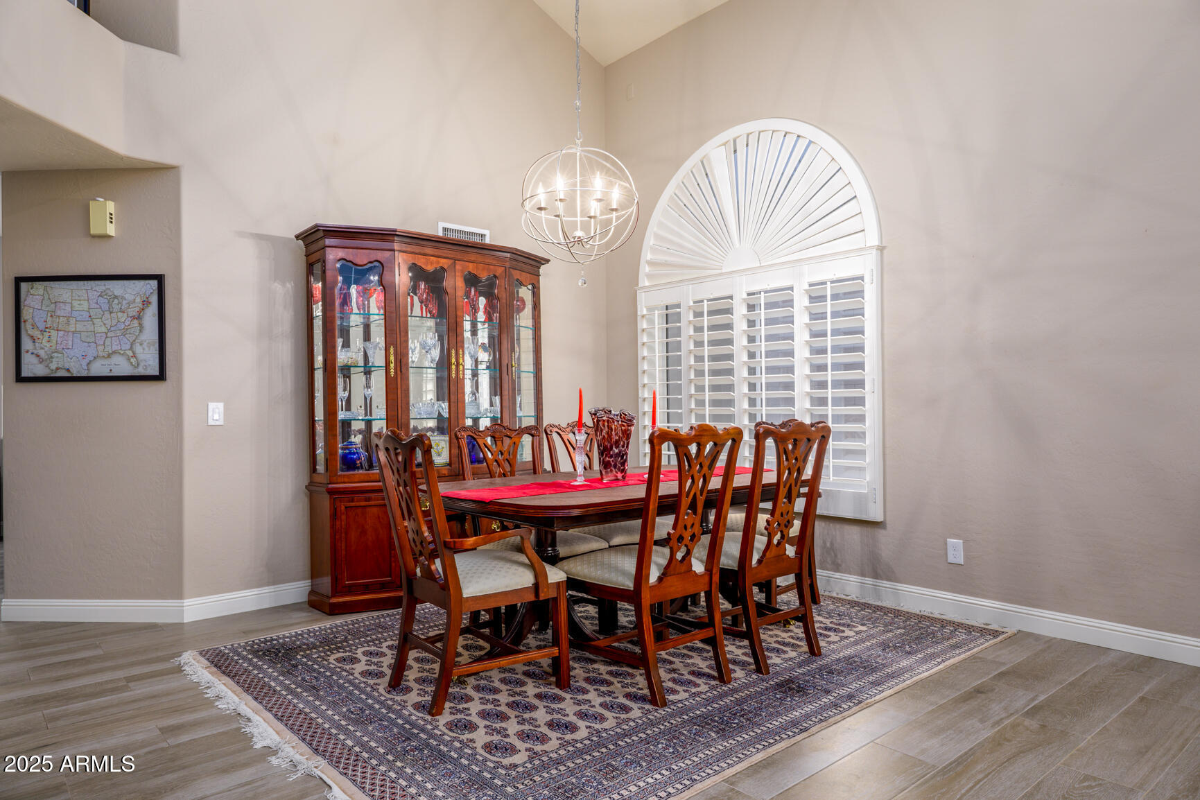 10052 E GELDING Drive