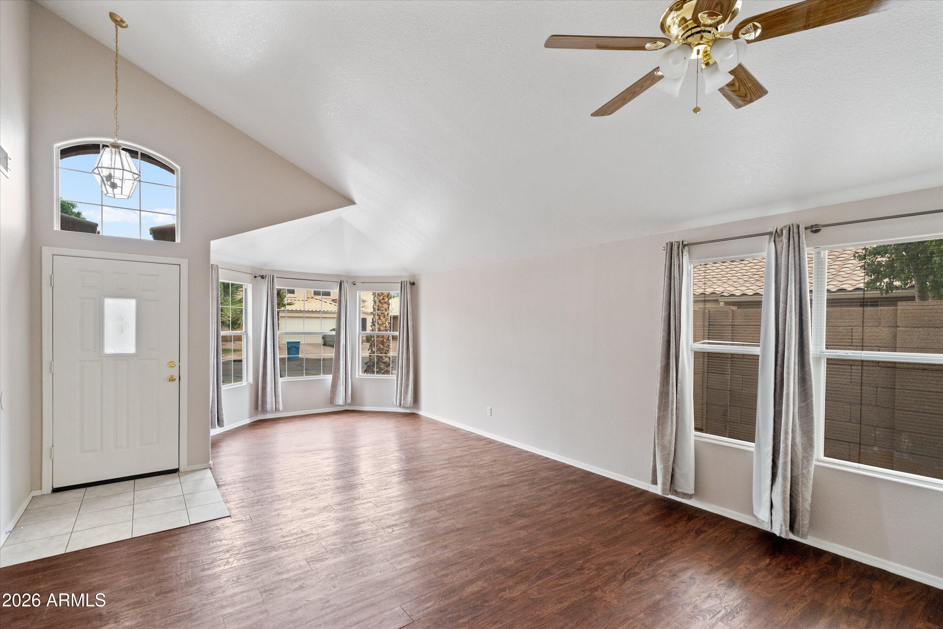 1269 E CENTURY Avenue