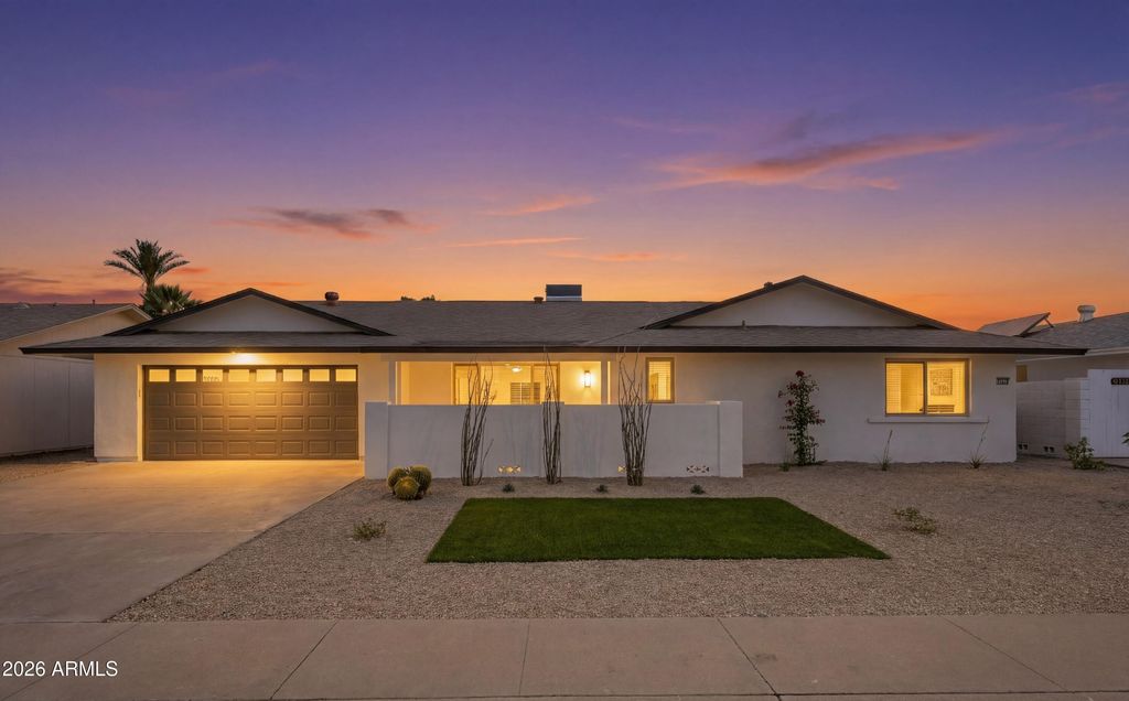 Photo of 19430 N Willowcreek Circle, Sun City, AZ 85373 (MLS # 7028724)