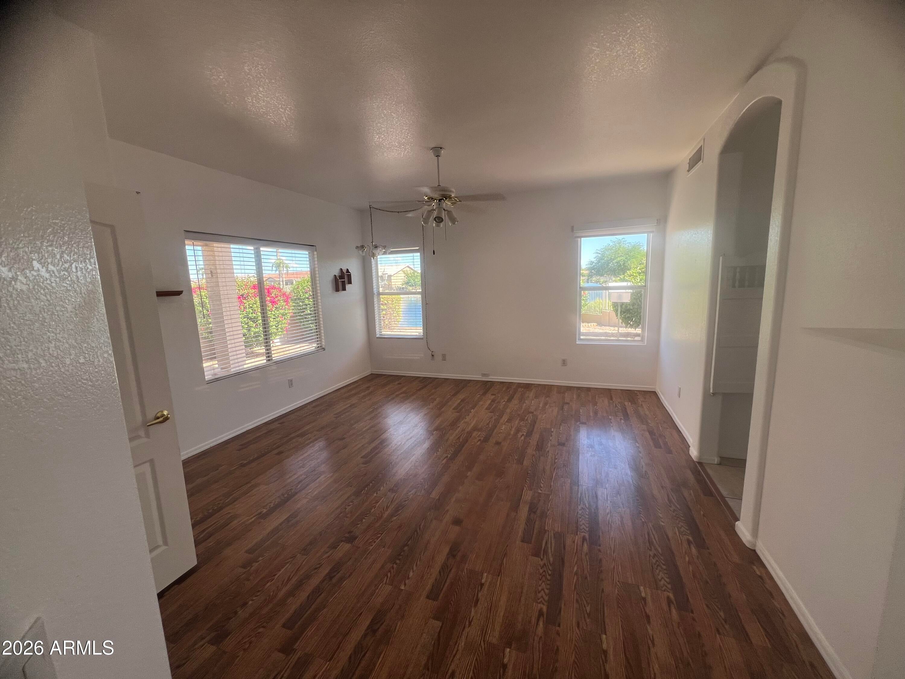 11033 W Tonto Lane
