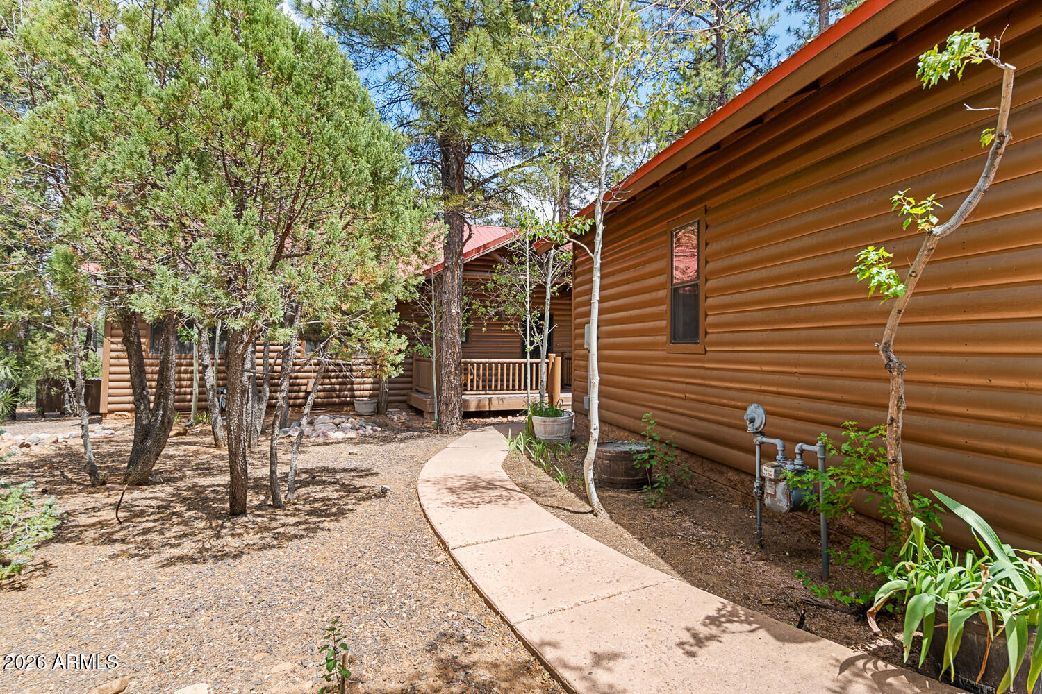 1261 S SPRUCE Lane