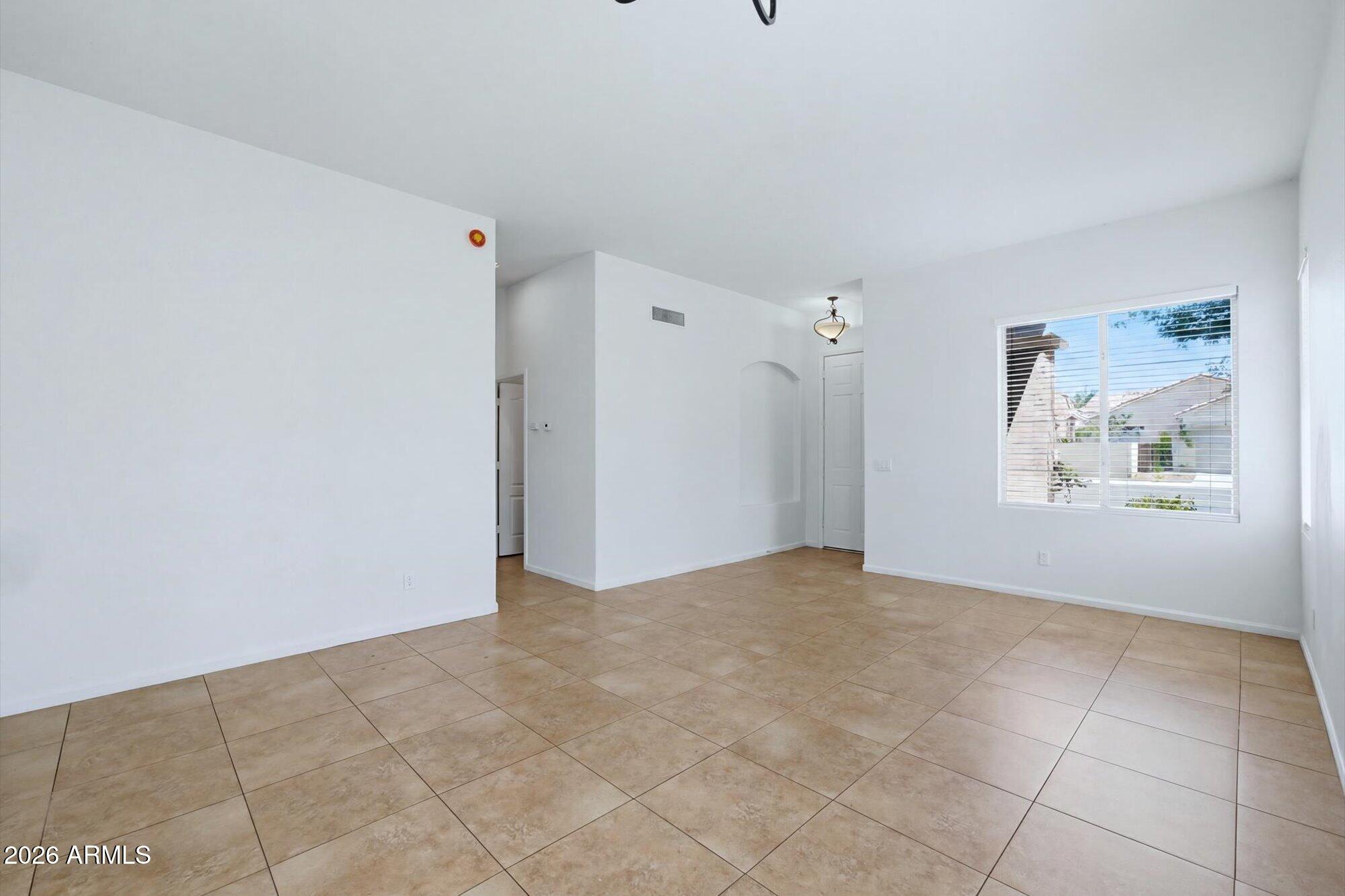430 W Half Moon Way