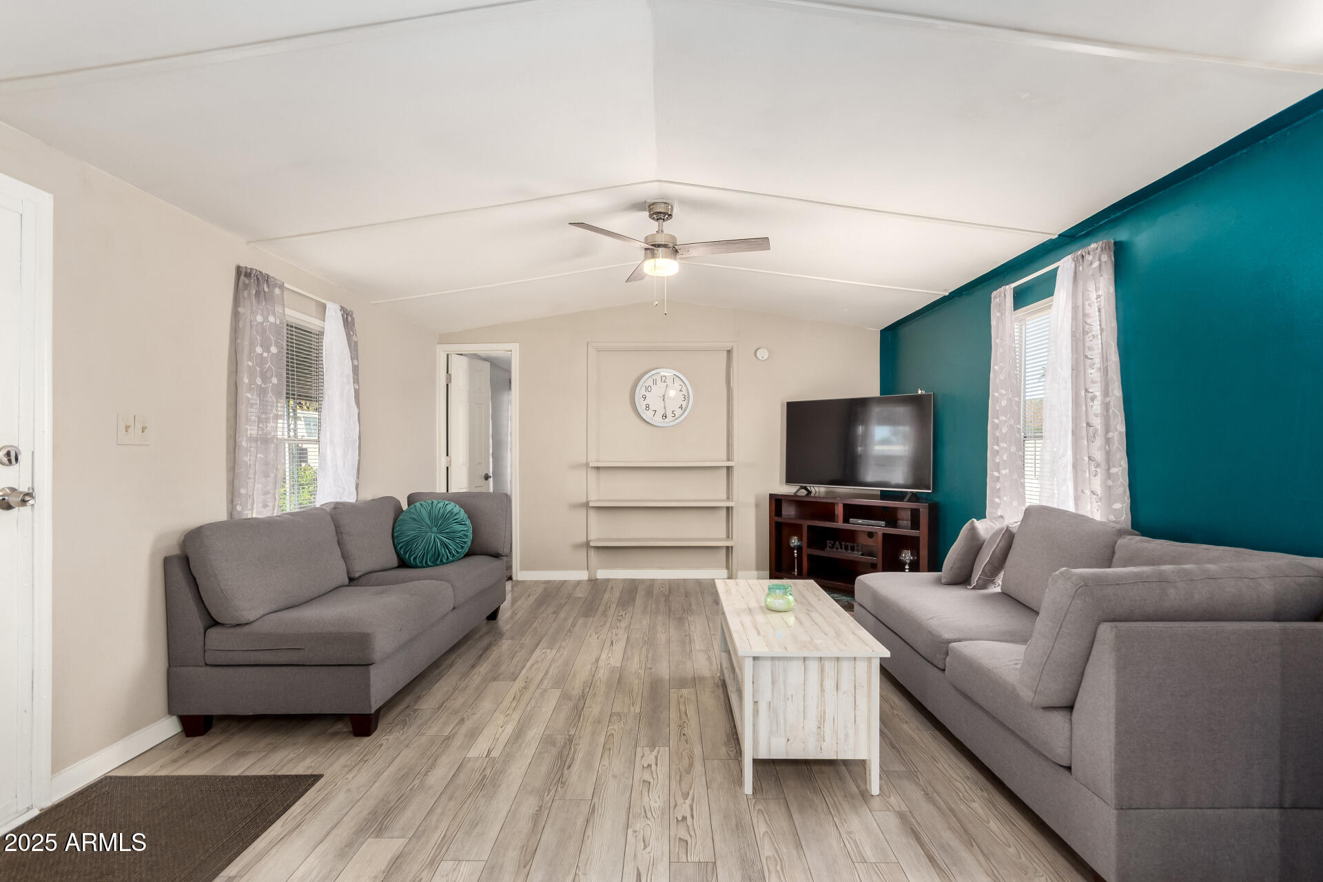 7918 E JEROME Avenue