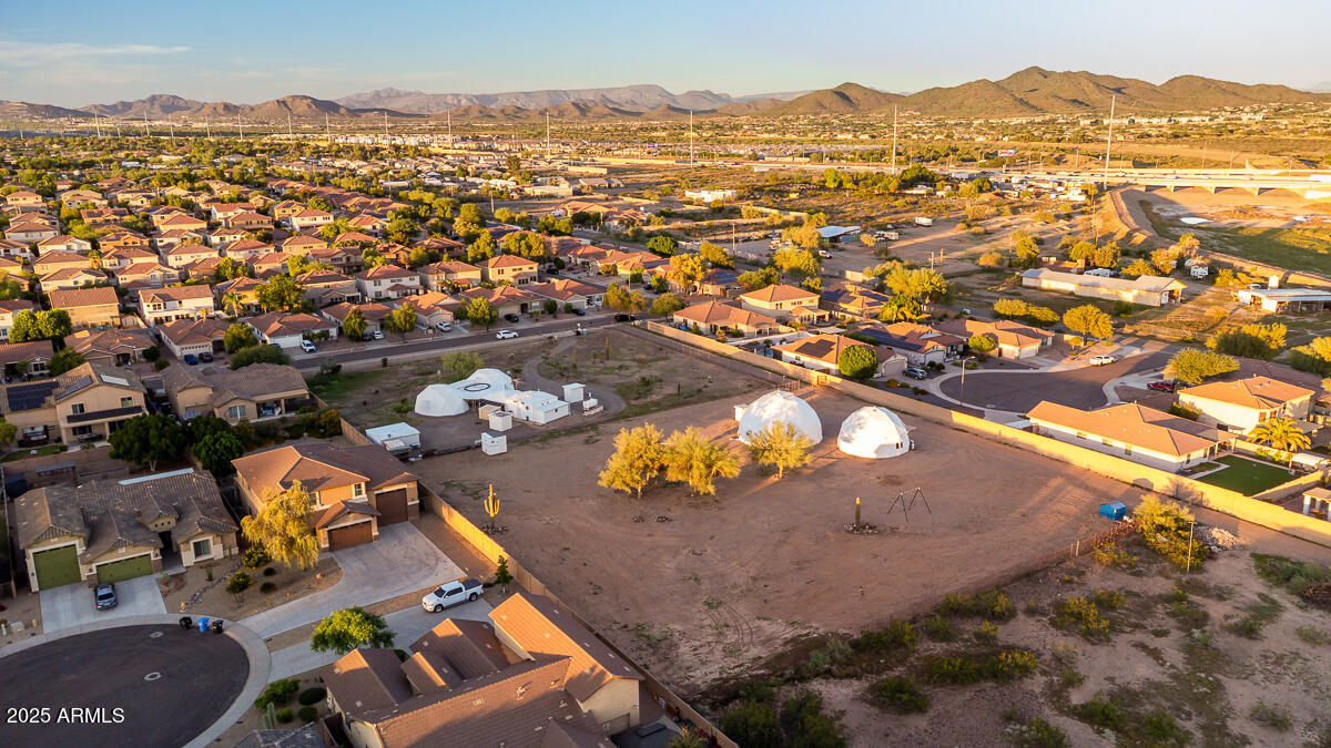 3115 W CAVEDALE Drive