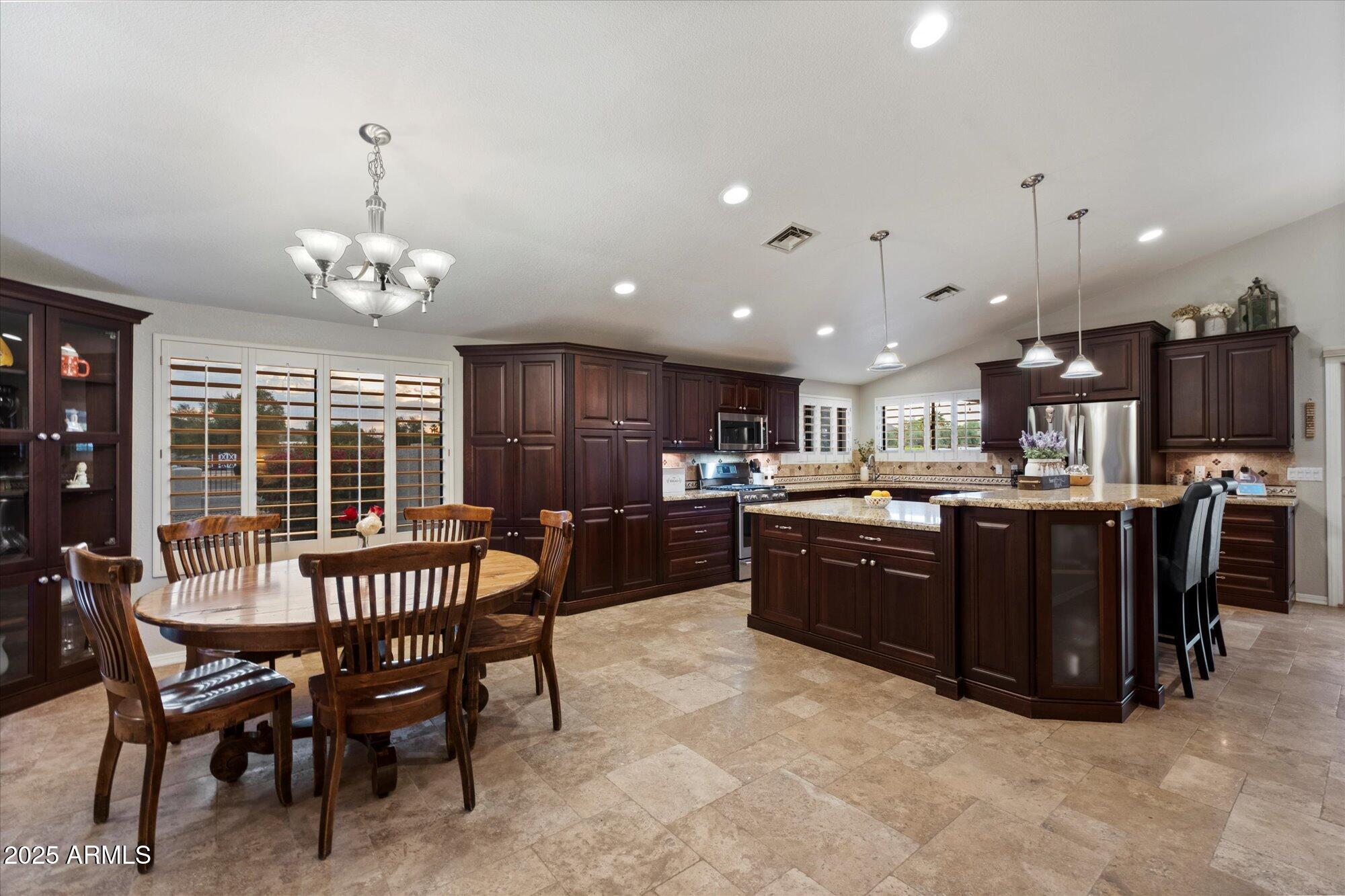 5044 W ELECTRA Lane