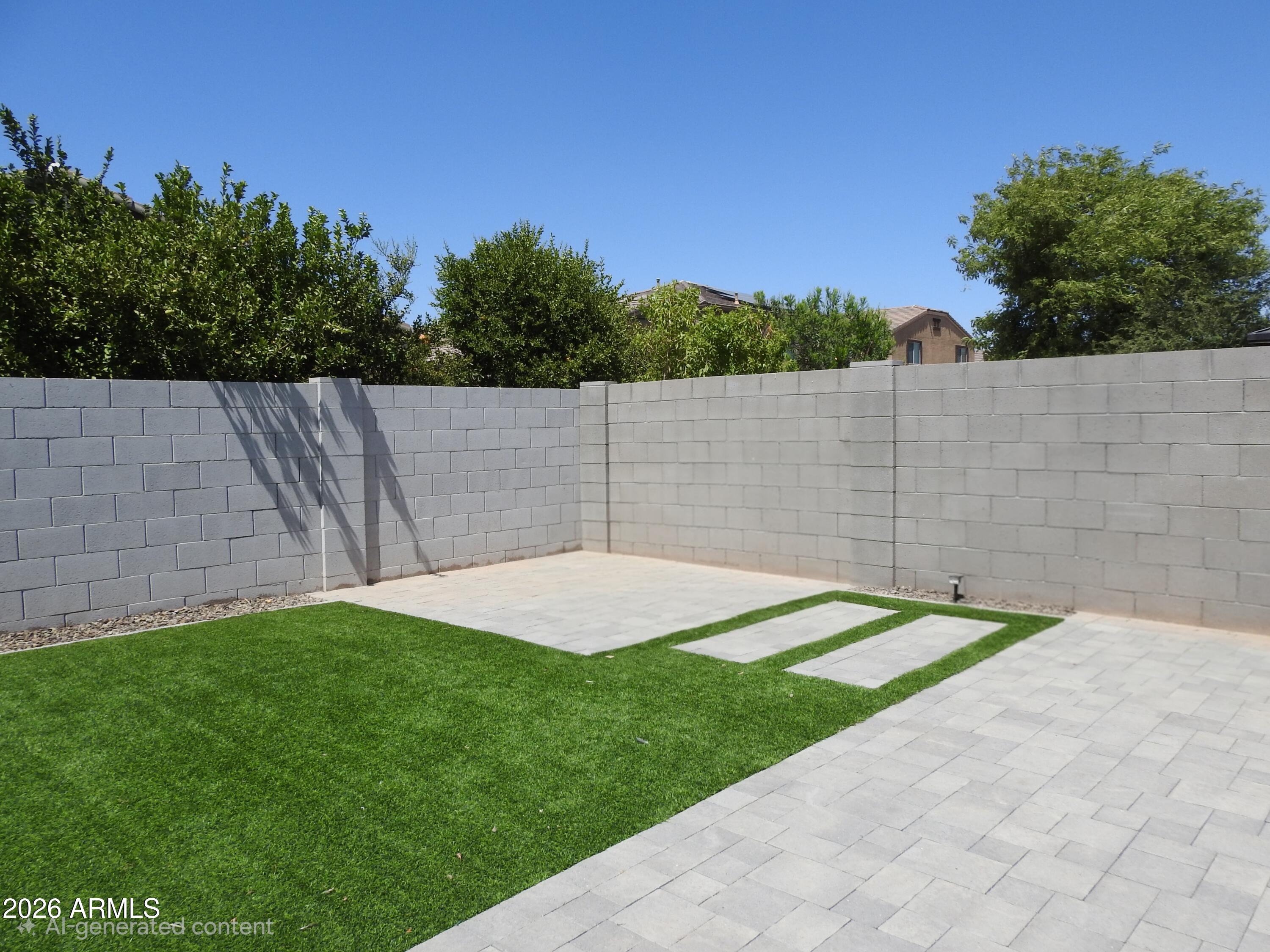38142 W SAN ILDEFANSO Avenue