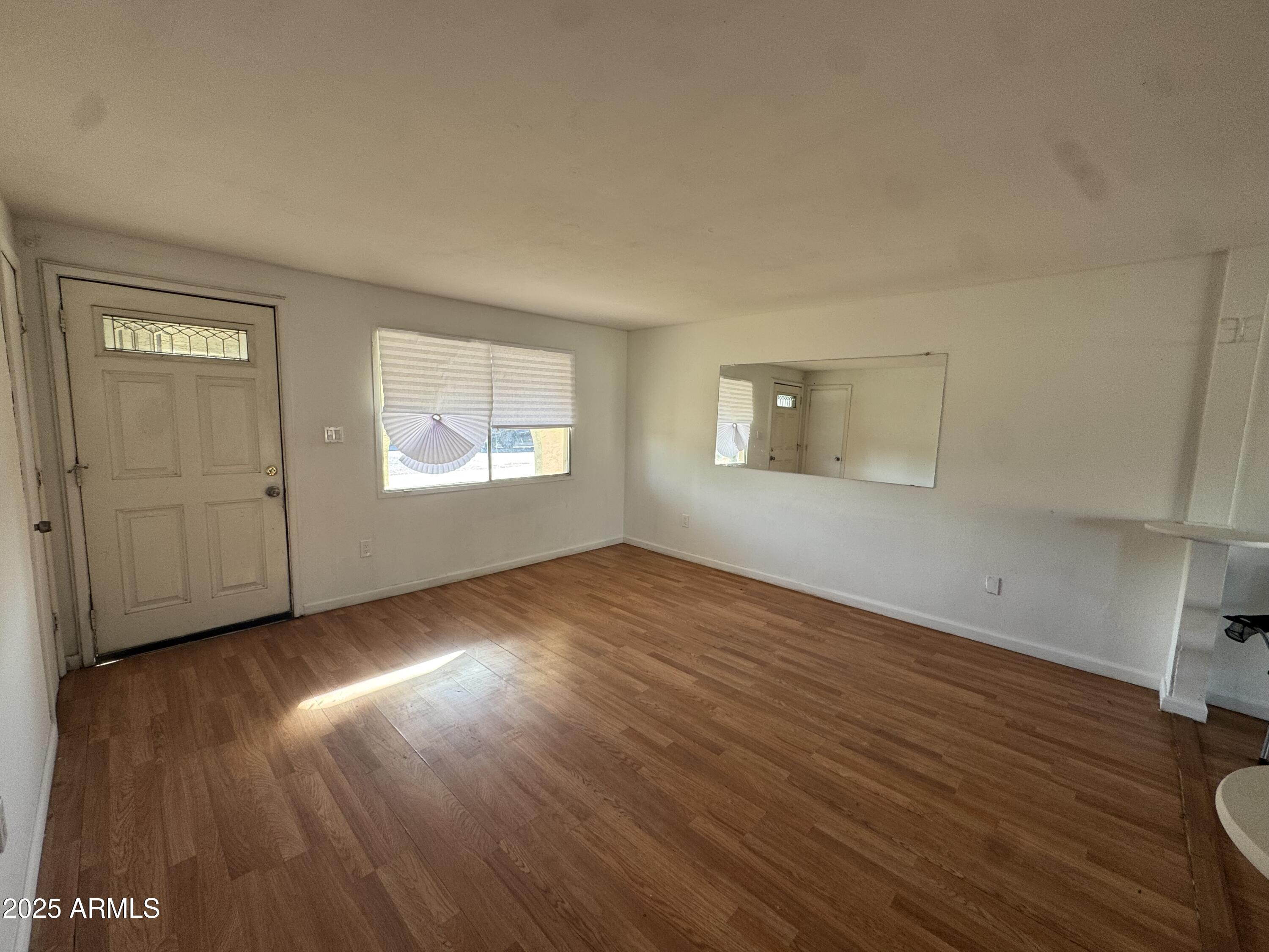 5502 W CORONADO Road