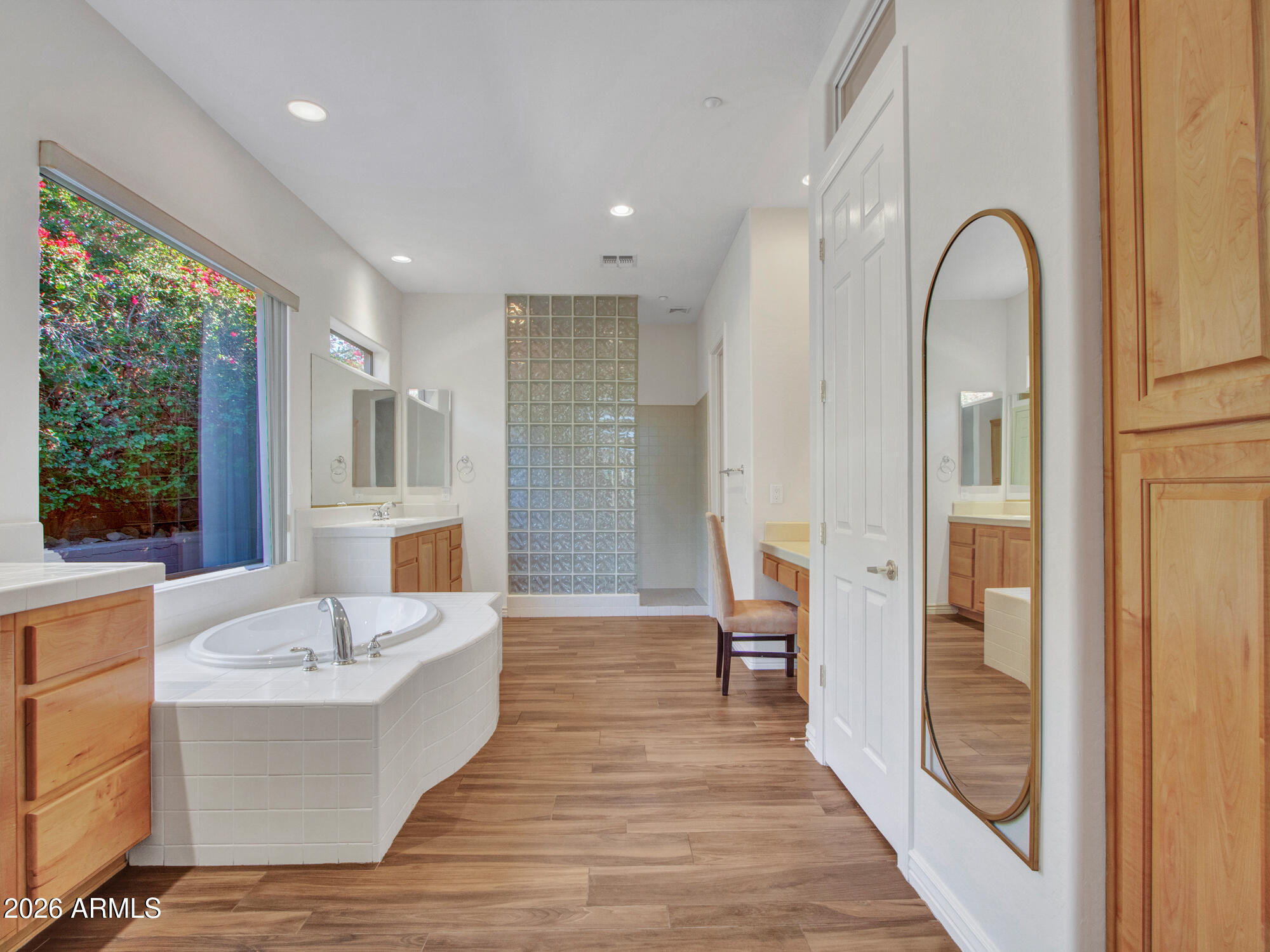 ANTHEM COUNTRY CLUB - Residential