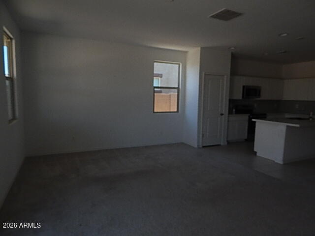 17628 W COLTER Street