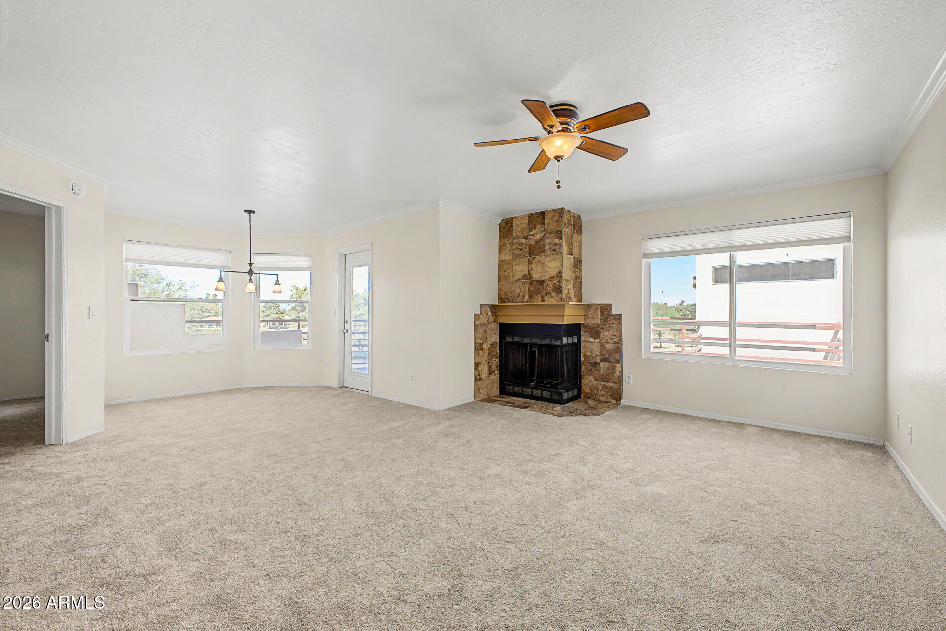 4850 E DESERT COVE Avenue 324