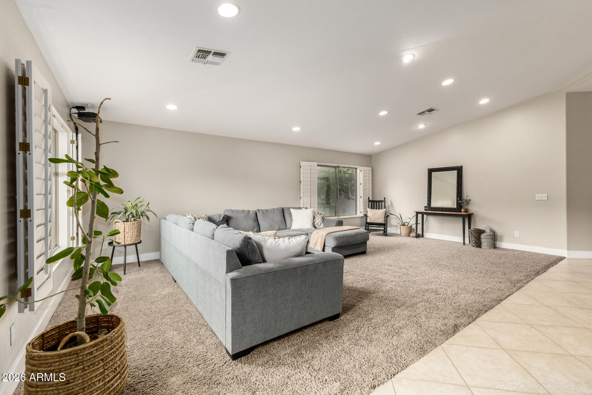 9904 E Monterey Avenue