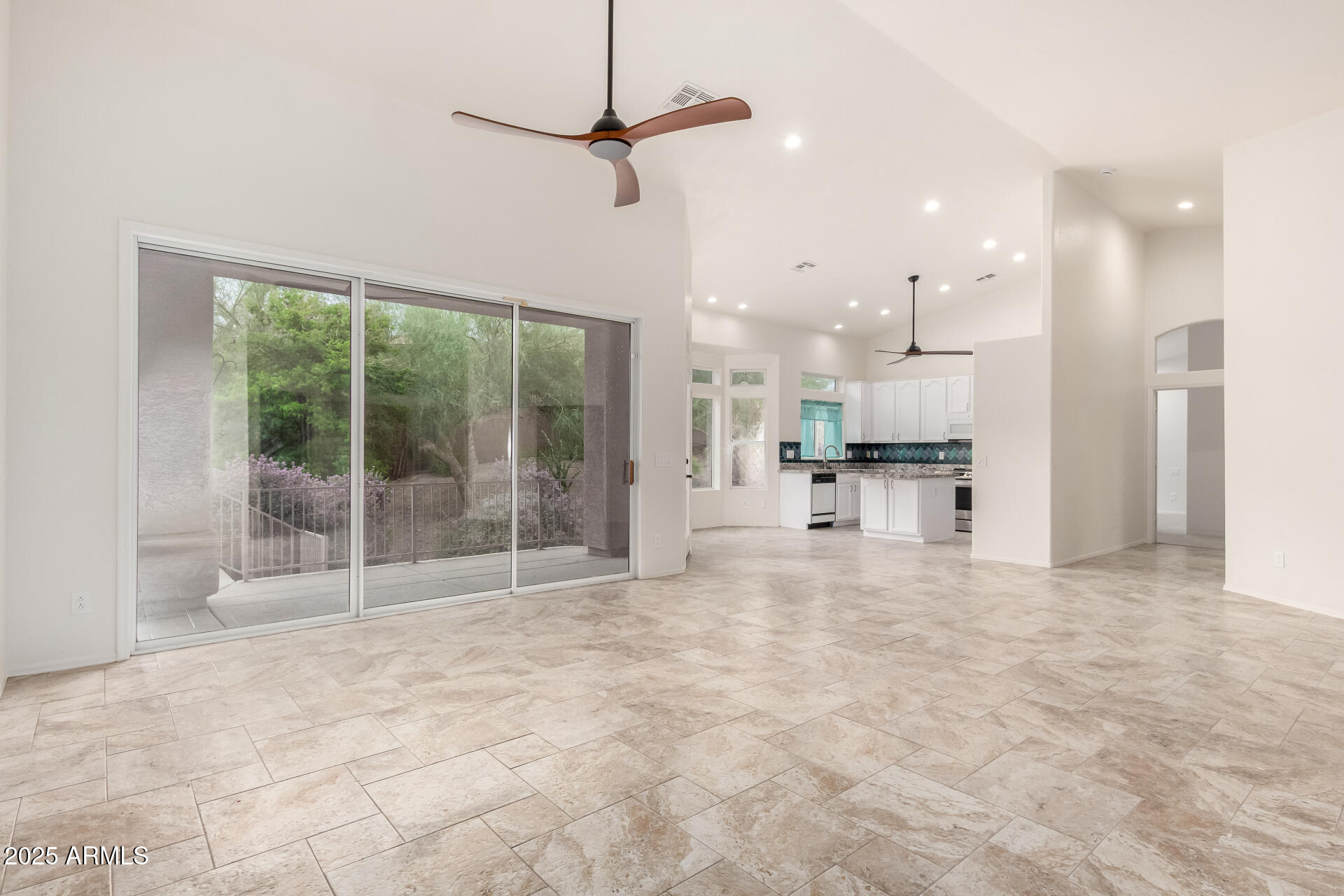 15655 N CABRILLO Drive