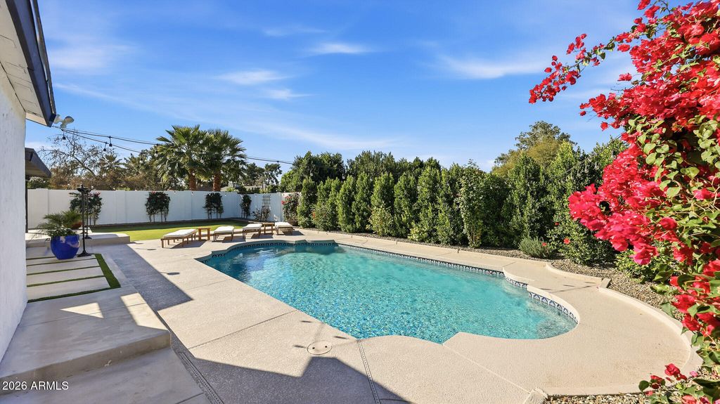 Photo of 15632 N 54th Street, Scottsdale, AZ 85254 (MLS # 6973865)