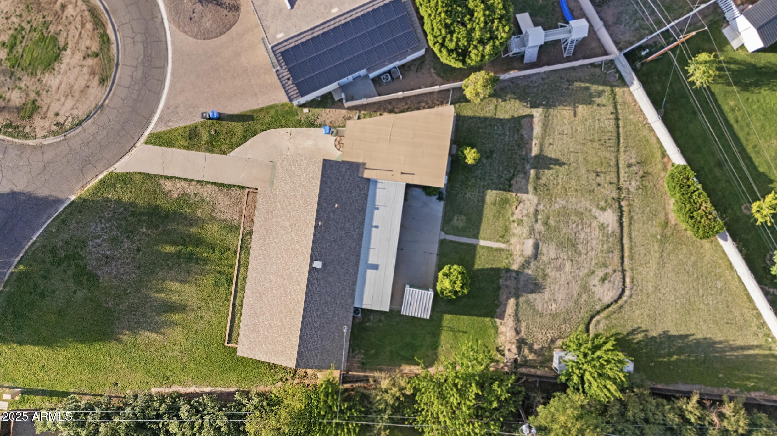 4813 N 28TH Place