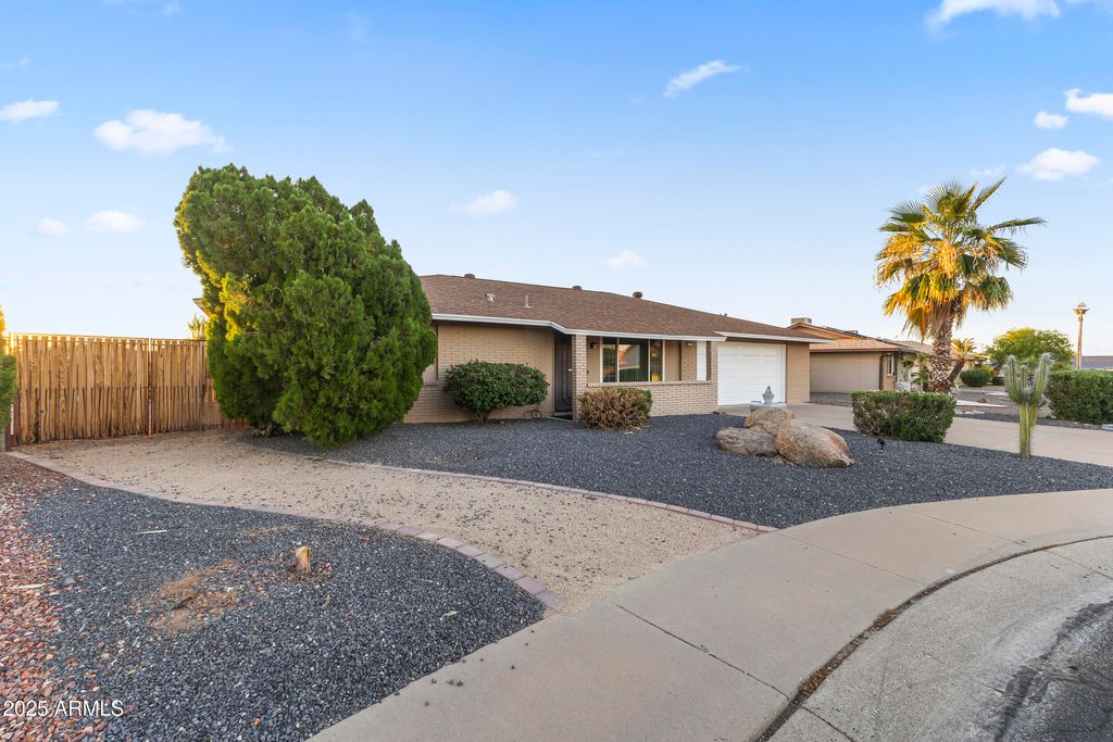 Photo of 20017 N 101st Avenue, Sun City, AZ 85373 (MLS # 6900029)