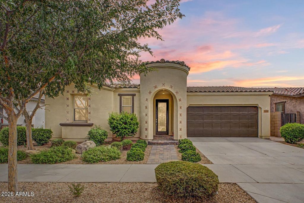 Photo of 22533 E Camina Plata, Queen Creek, AZ 85142 (MLS # 7011674)