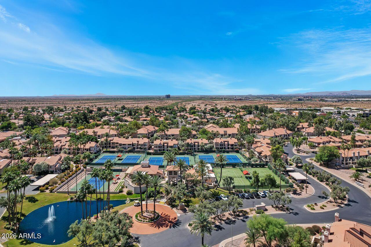9705 E MOUNTAIN VIEW Road 1046