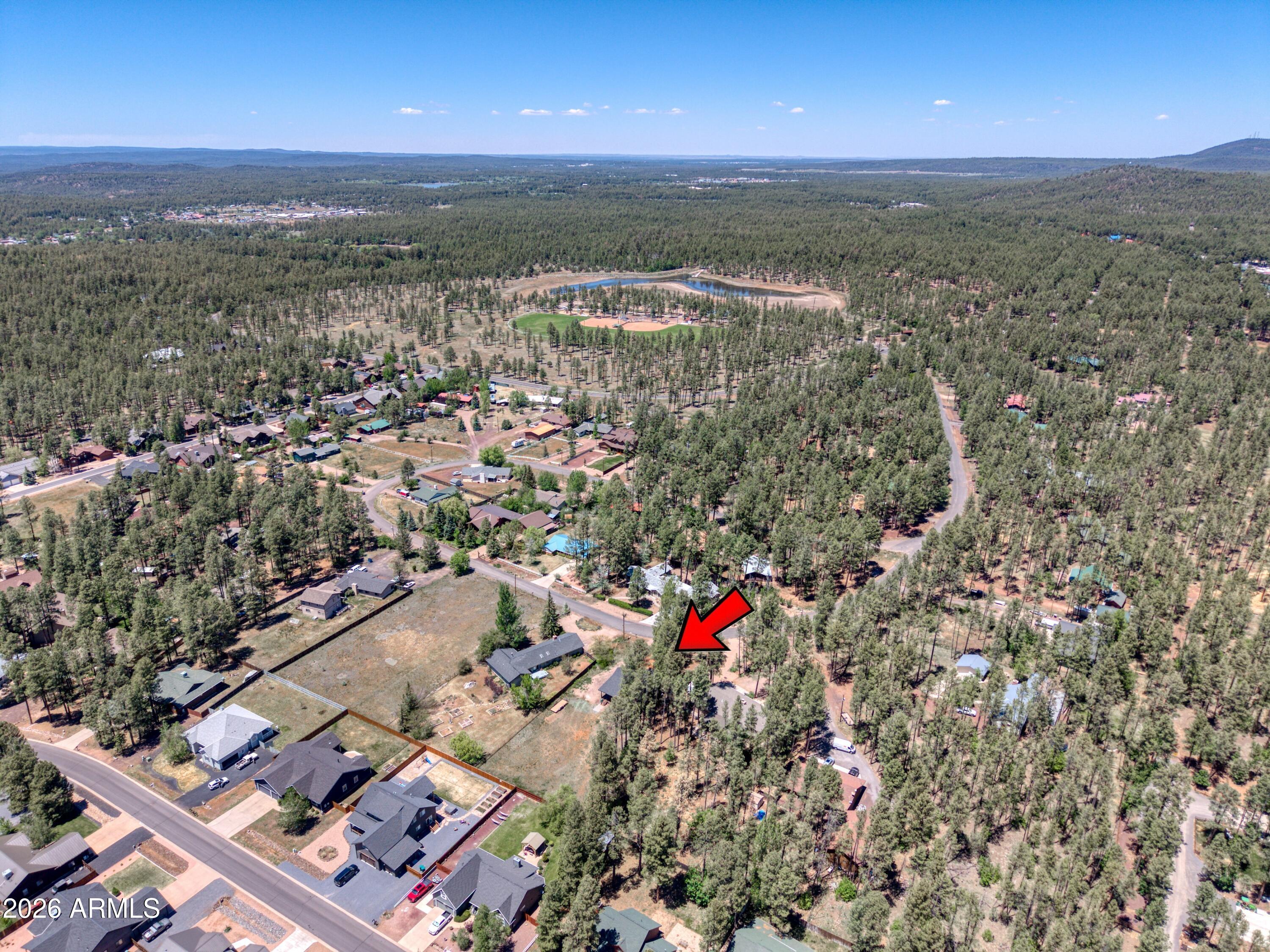 PINETOP ESTATES LOT 12 - Residential