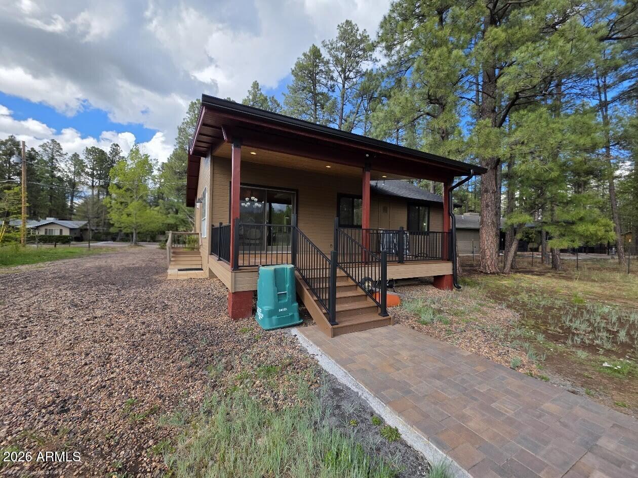 PINETOP ESTATES LOT 12 - Residential