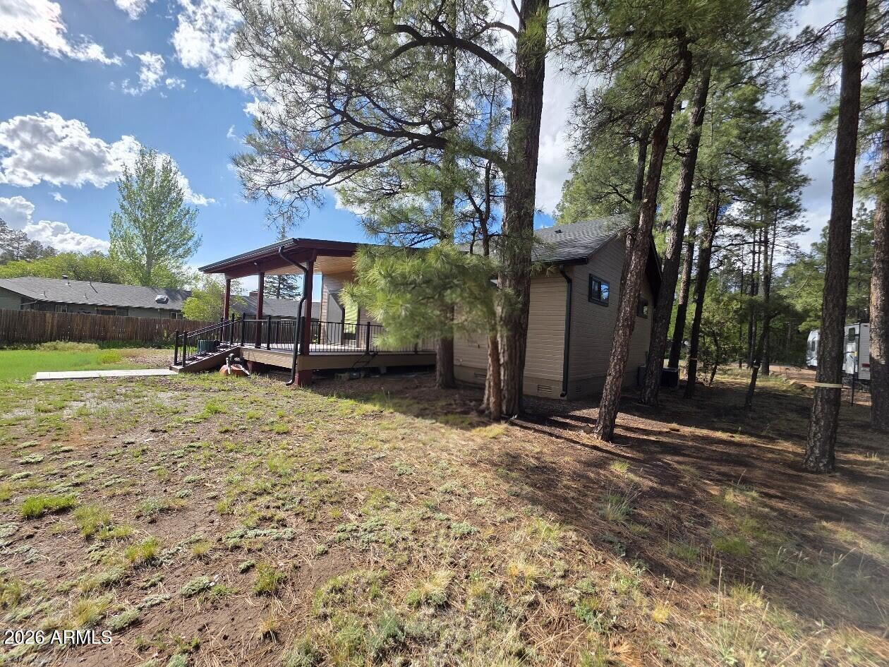 PINETOP ESTATES LOT 12 - Residential