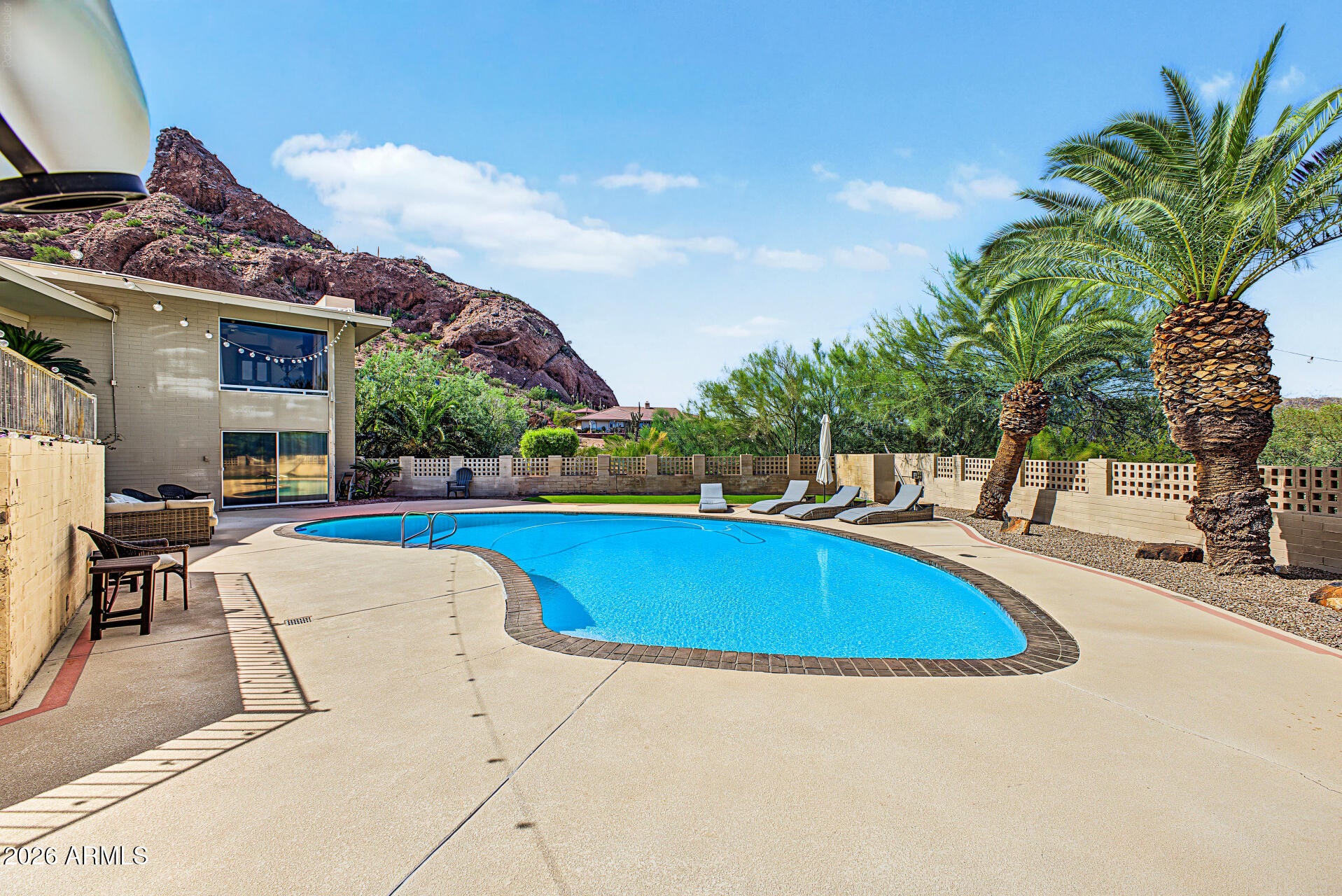 5238 E PALO VERDE Drive 8