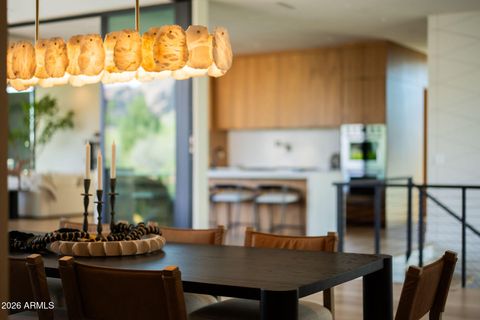 4039 E RANCHO Drive Phoenix AZ 85018