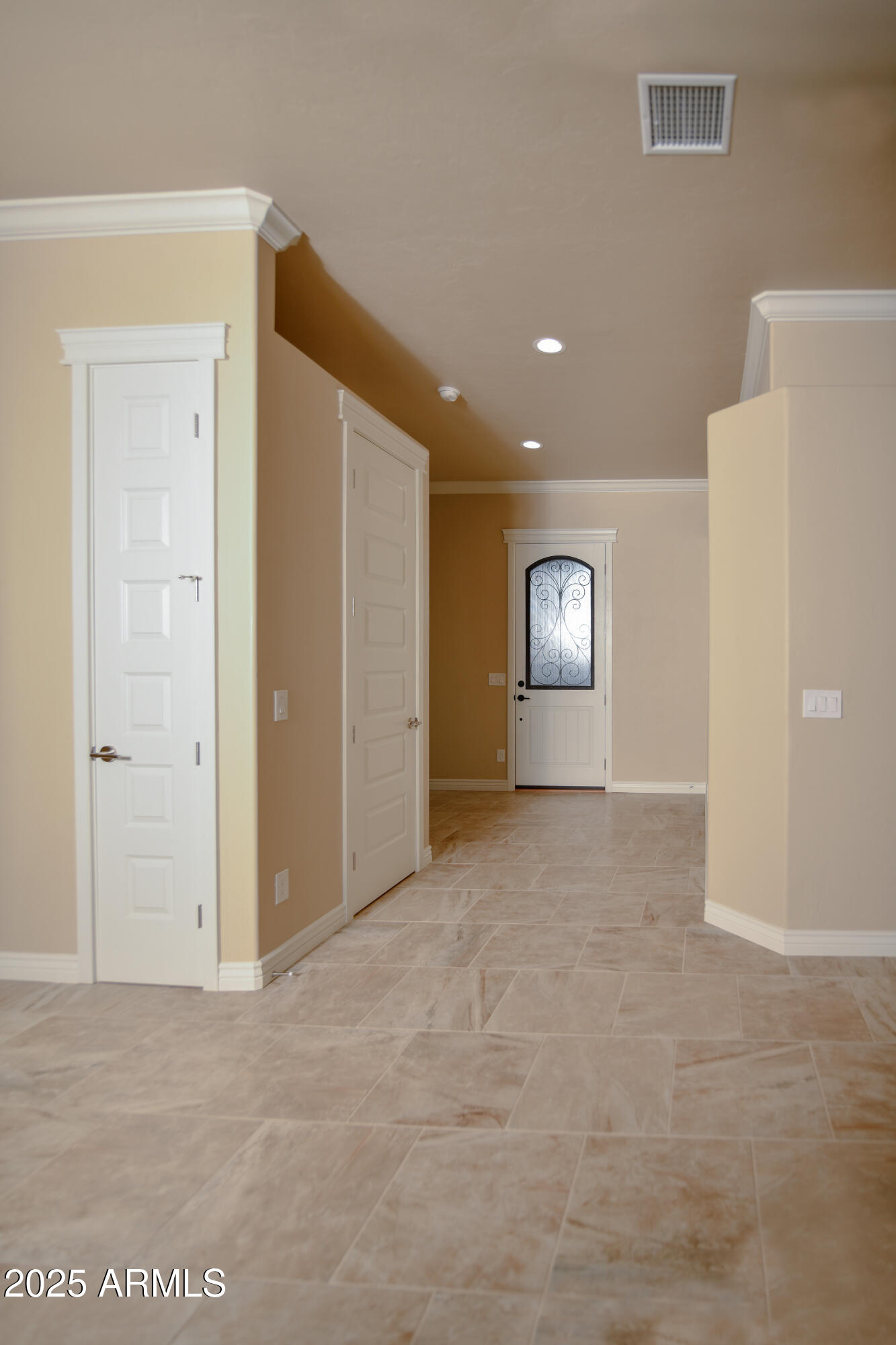 4224 S Crape Myrtle Court