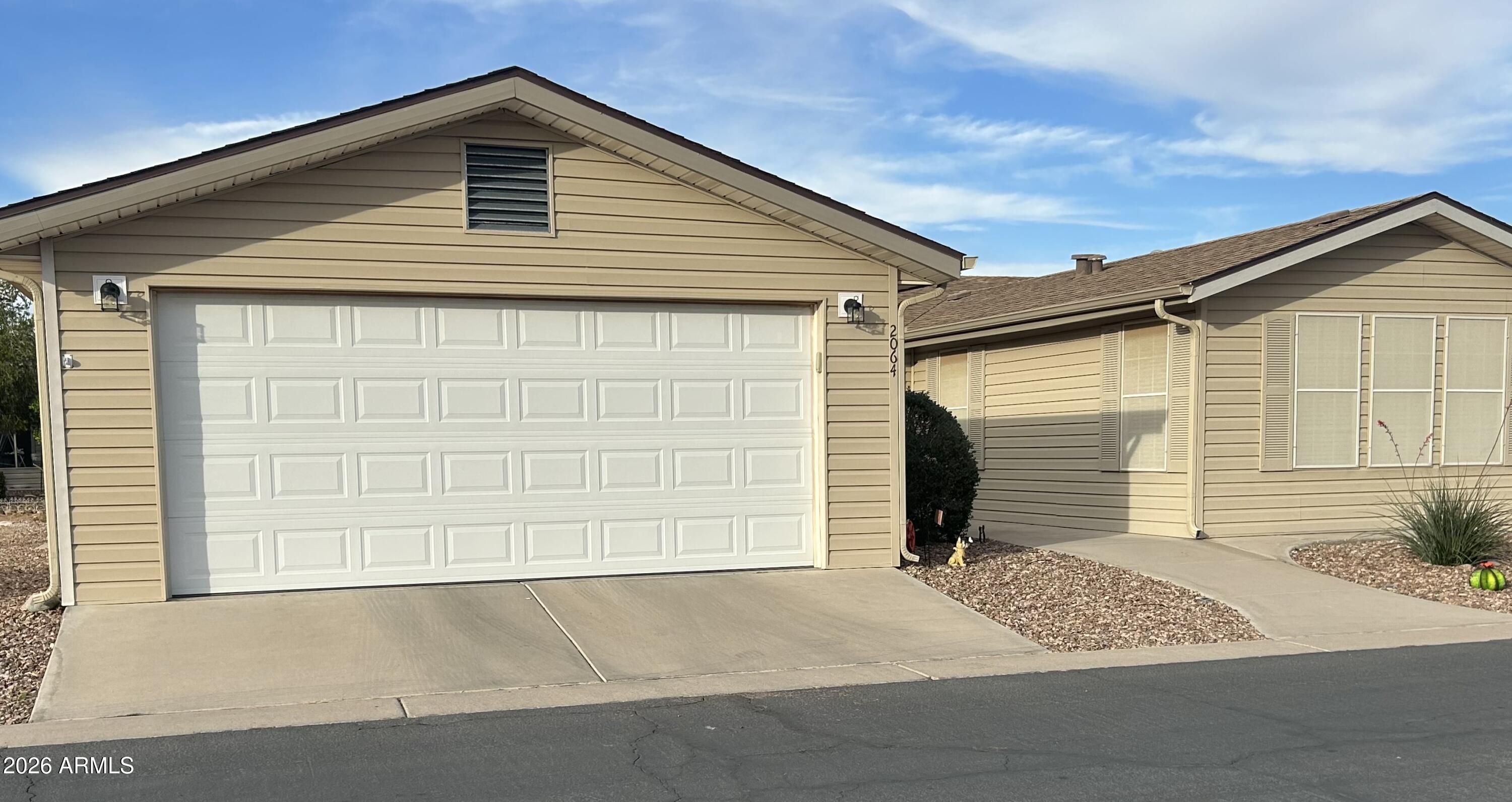 3301 S GOLDFIELD Road 2064