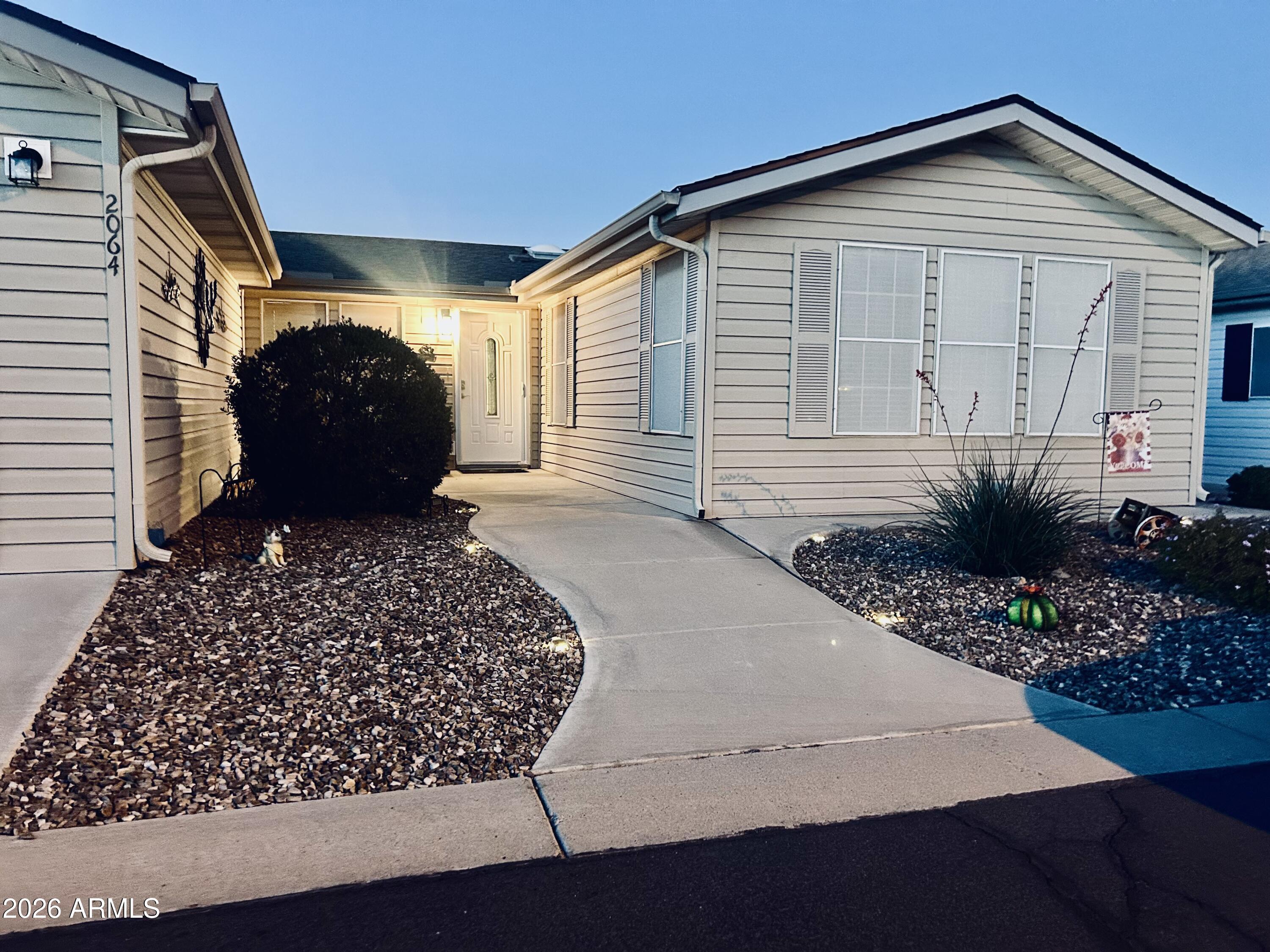 3301 S GOLDFIELD Road 2064