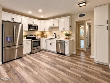 3425 W GOLDEN Lane Phoenix AZ 85051