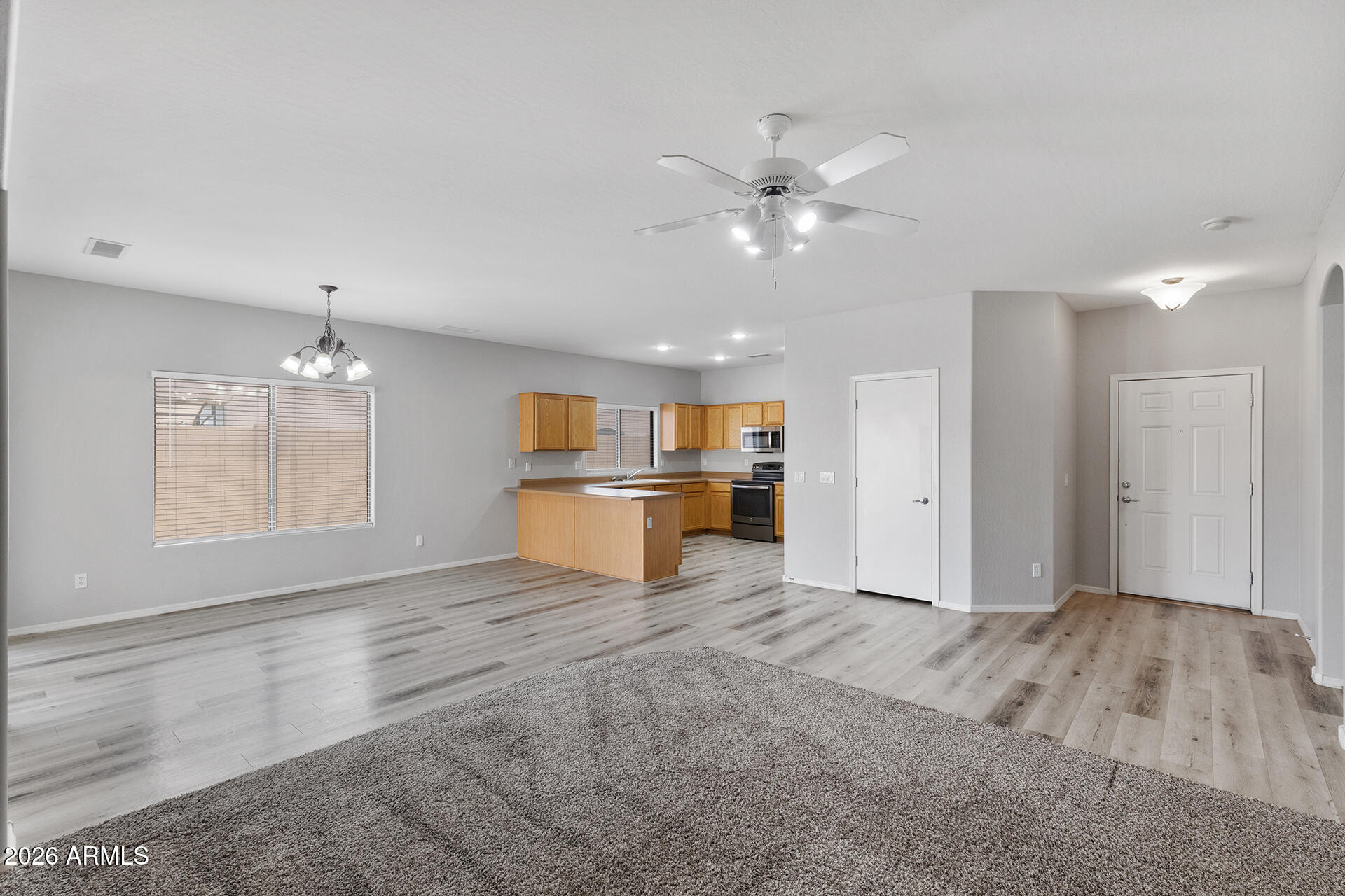 10114 E KILAREA Avenue