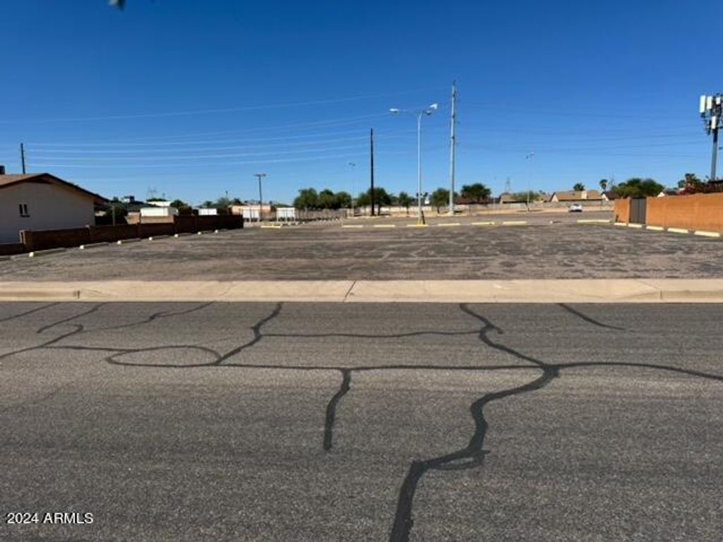 Photo of 6 E Butte Street #-, Mesa, AZ 85205 (MLS # 6761791)