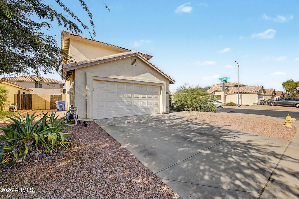 Photo of 13018 W Laurel Lane, El Mirage, AZ 85335 (MLS # 7072055)