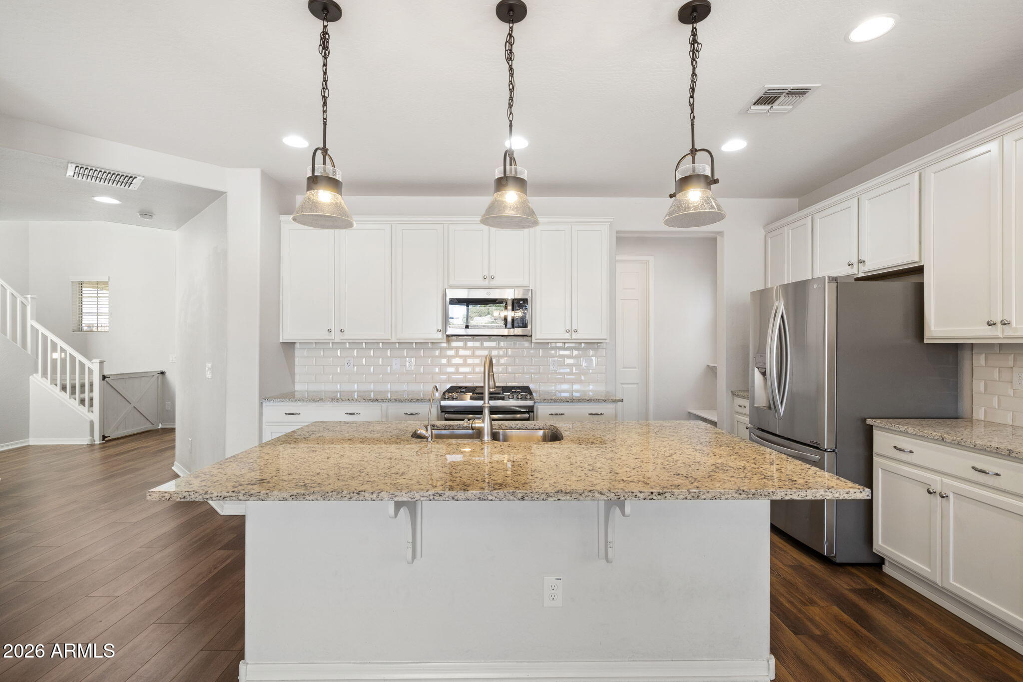 10066 W CASHMAN Drive