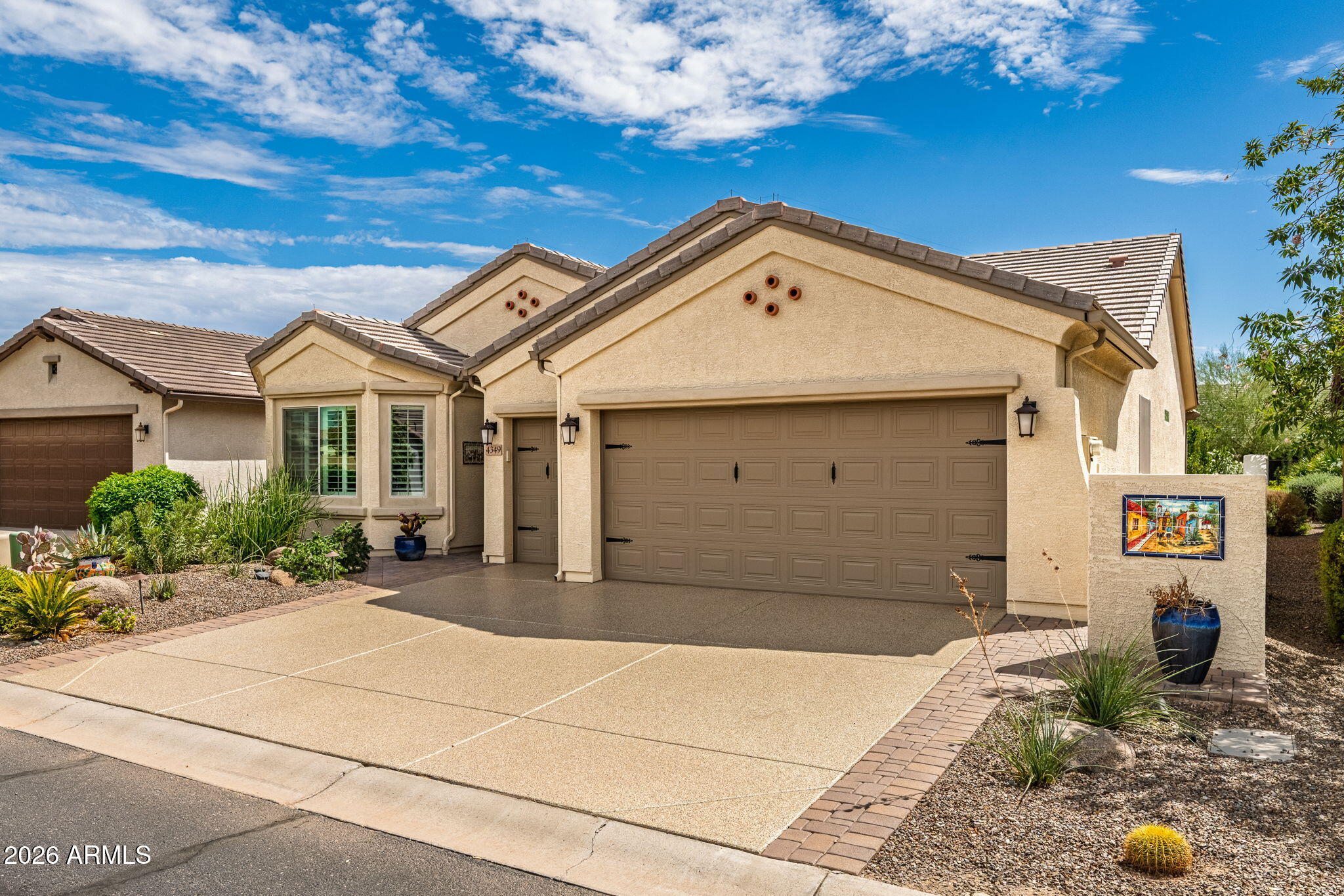 4349 W BOX CANYON Drive