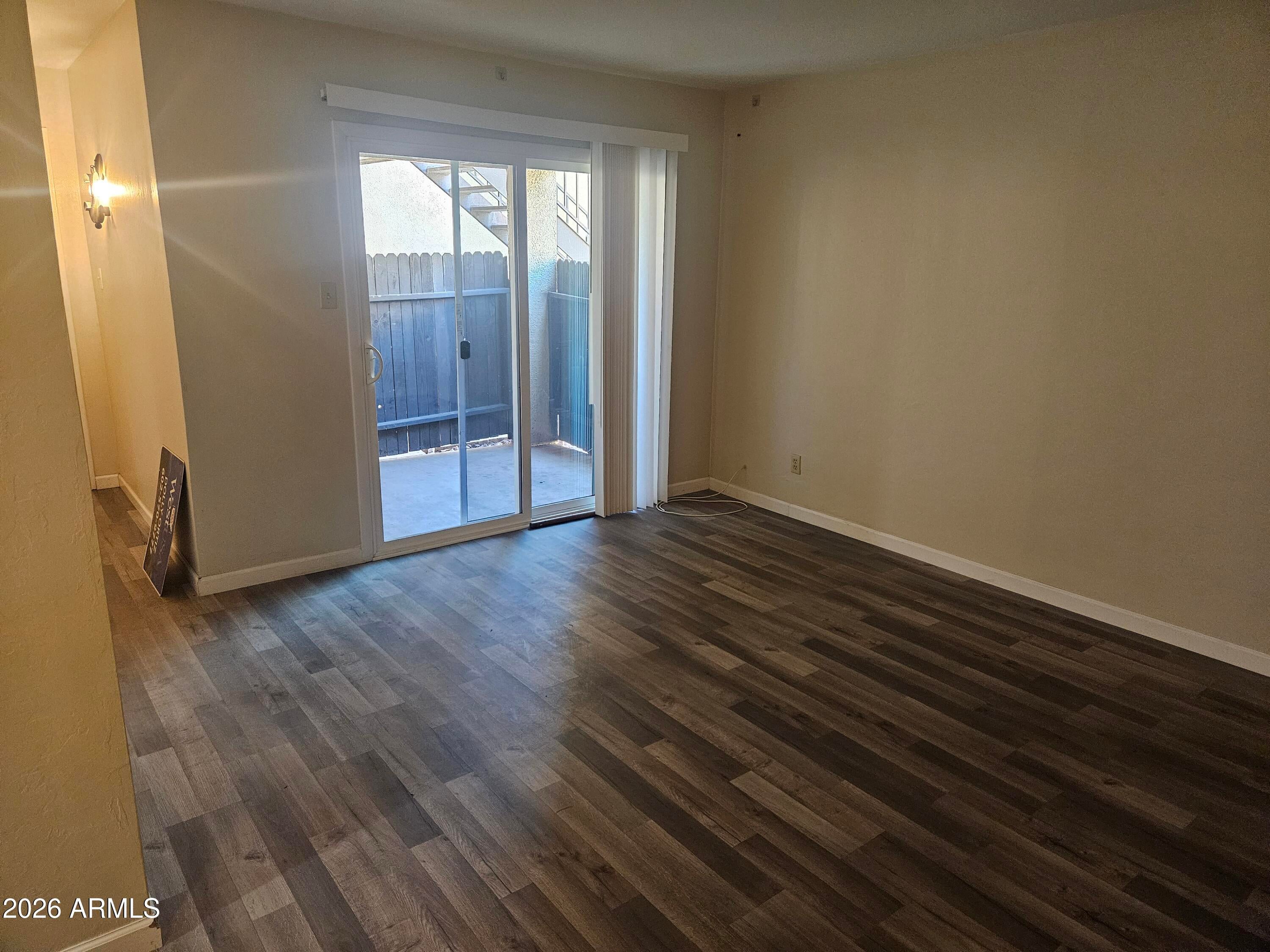 1620 N WILMOT Road D-174