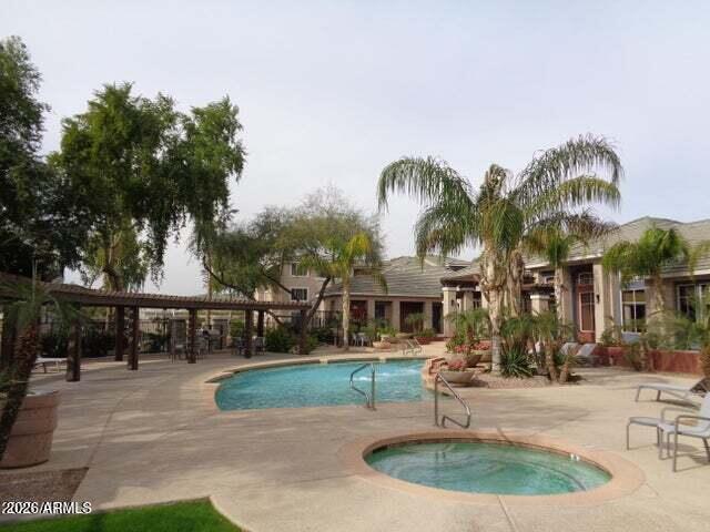 5345 E VAN BUREN Street 169
