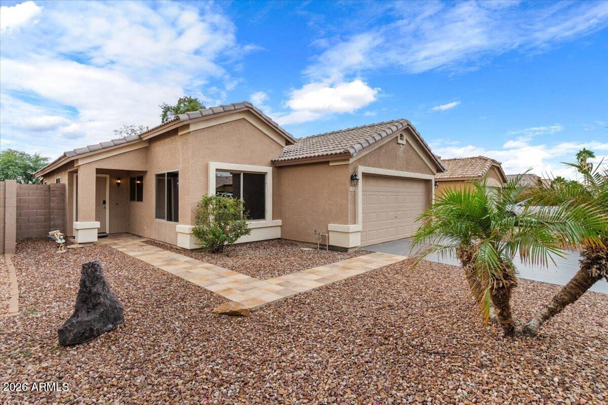 10213 E CALYPSO Avenue