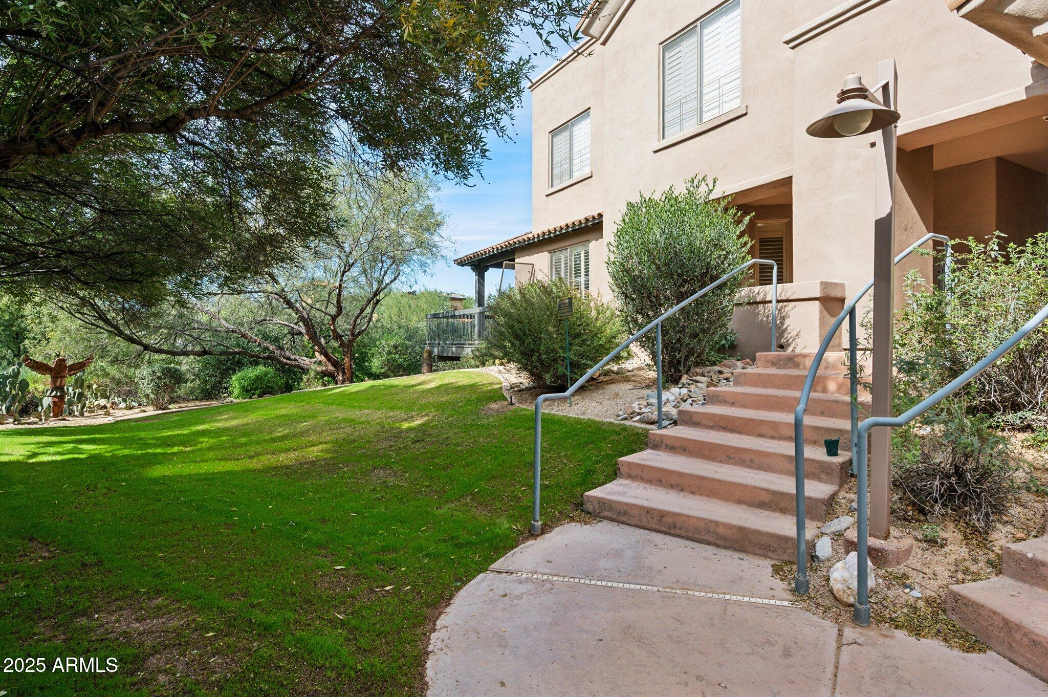 20801 N 90TH Place N 114