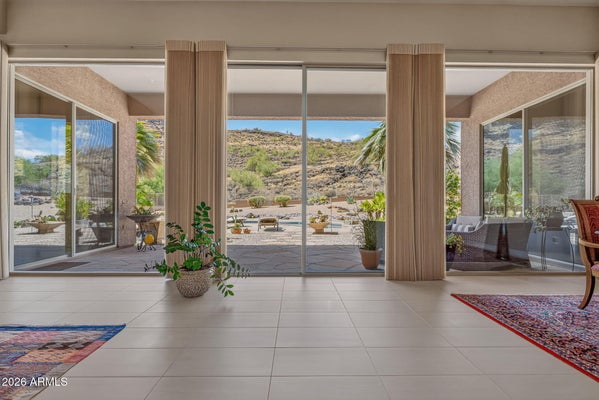 5565 W PINNACLE HILL DR, GLENDALE, AZ 85310 - Image 8e195cb6cdbd345cd45fb742a71f9b77/2197256535