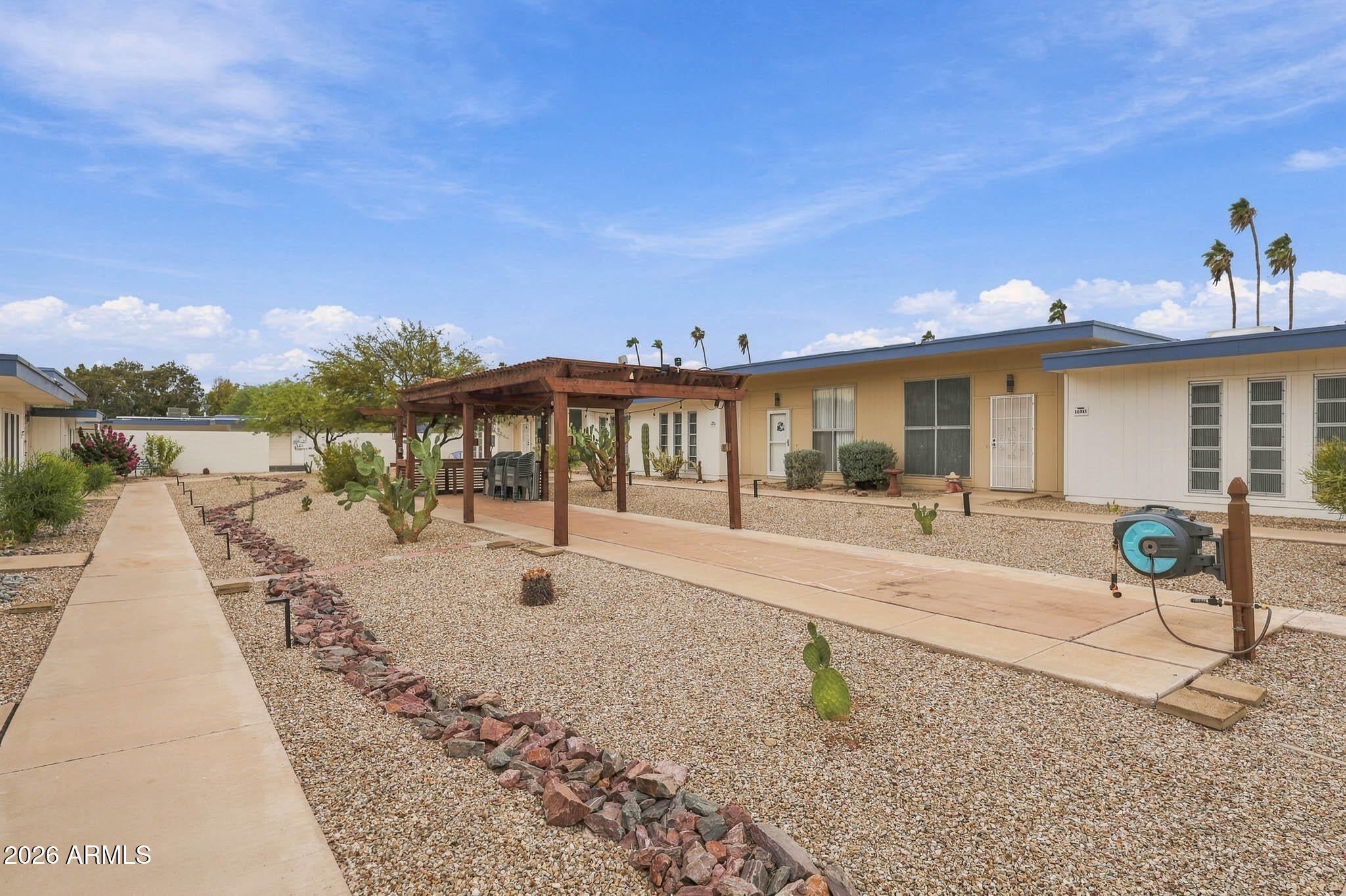 10027 W Lancaster Drive