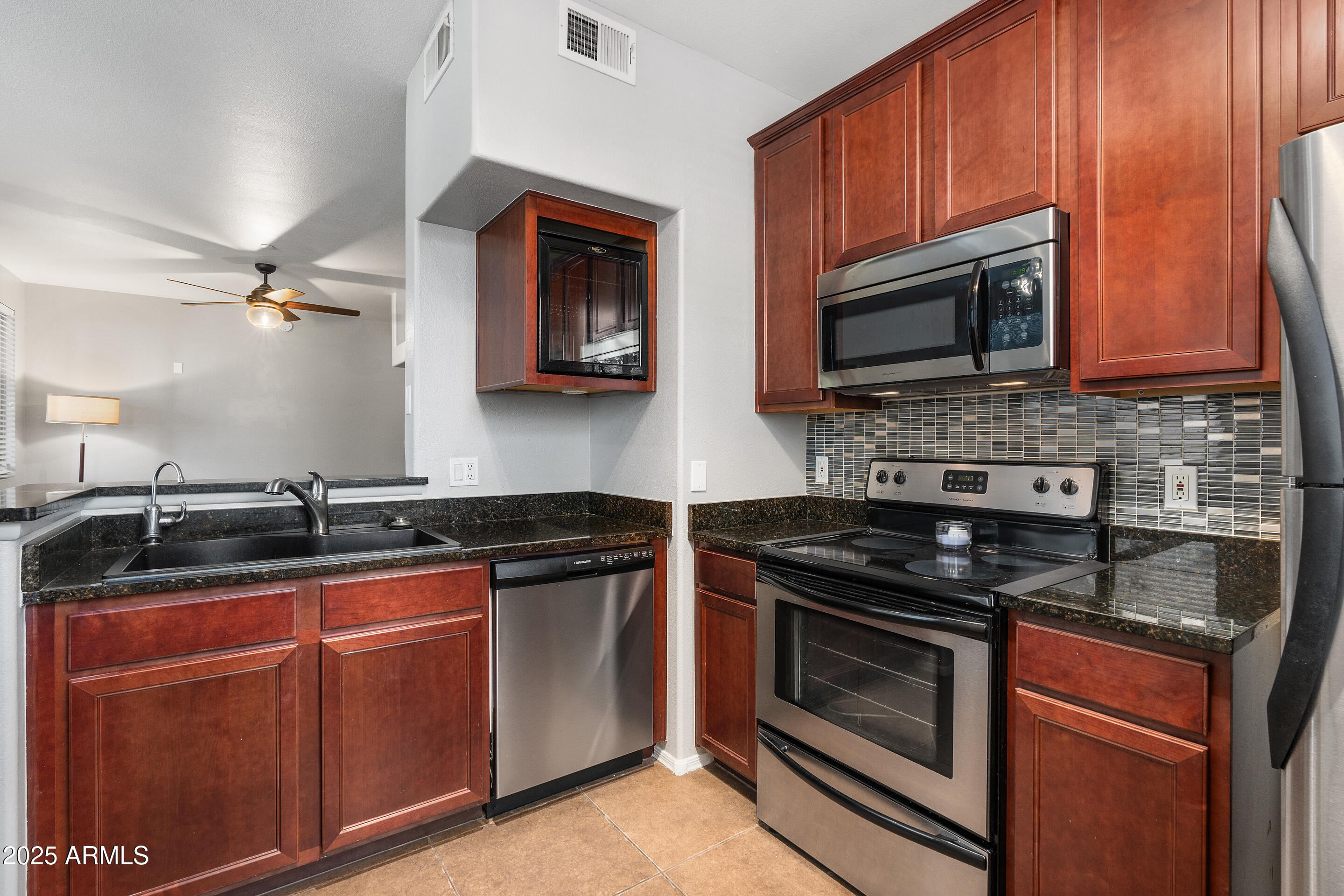 3302 N 7TH Street 226