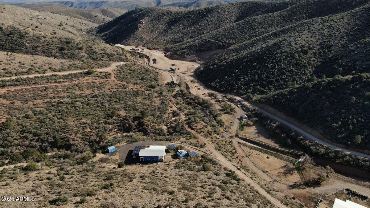 2062 E HORSESHOE SPRINGS Road