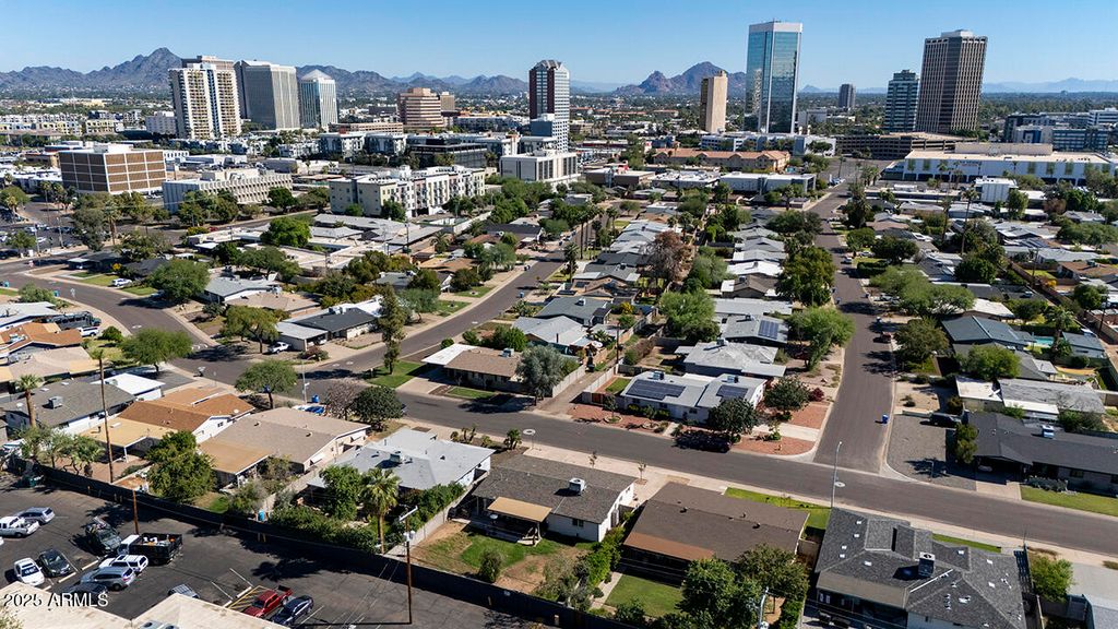 Photo of 3308 N 6th Avenue, Phoenix, AZ 85013 (MLS # 6937756)