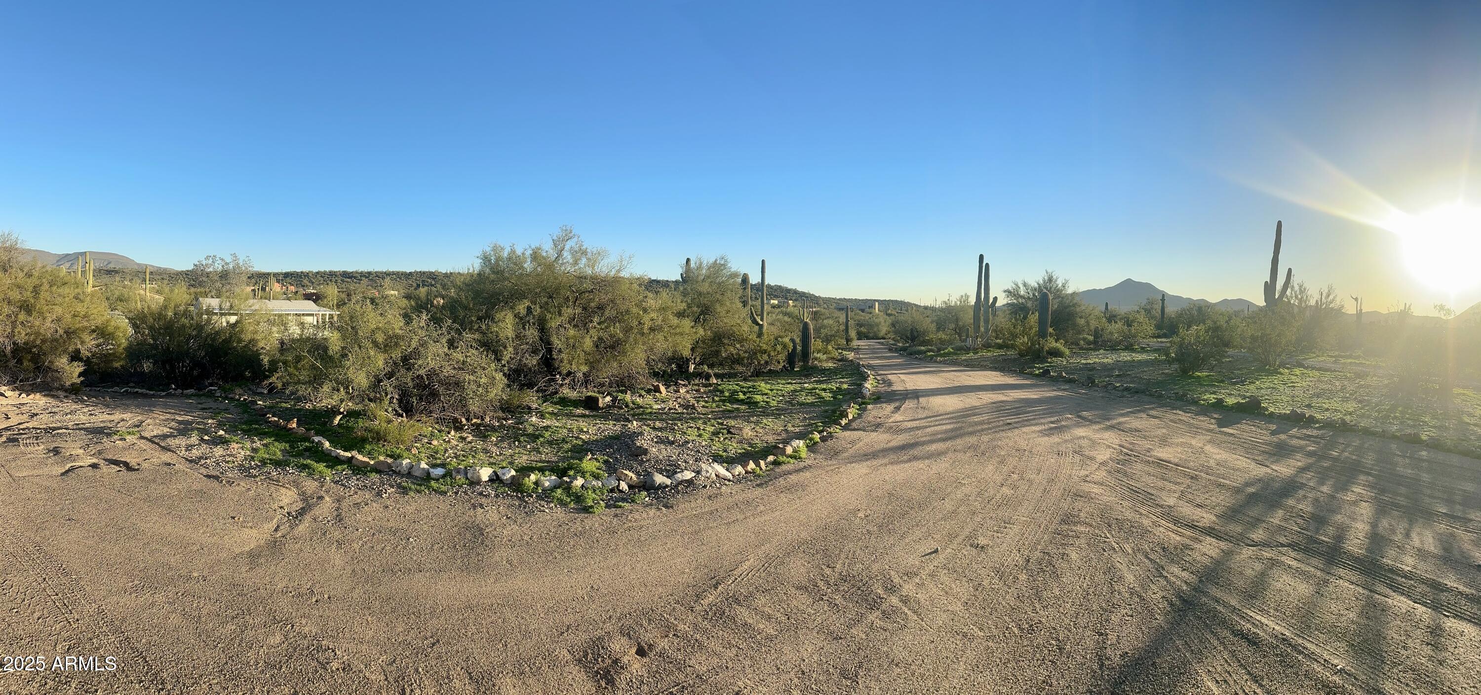 48983 N 5TH Avenue N