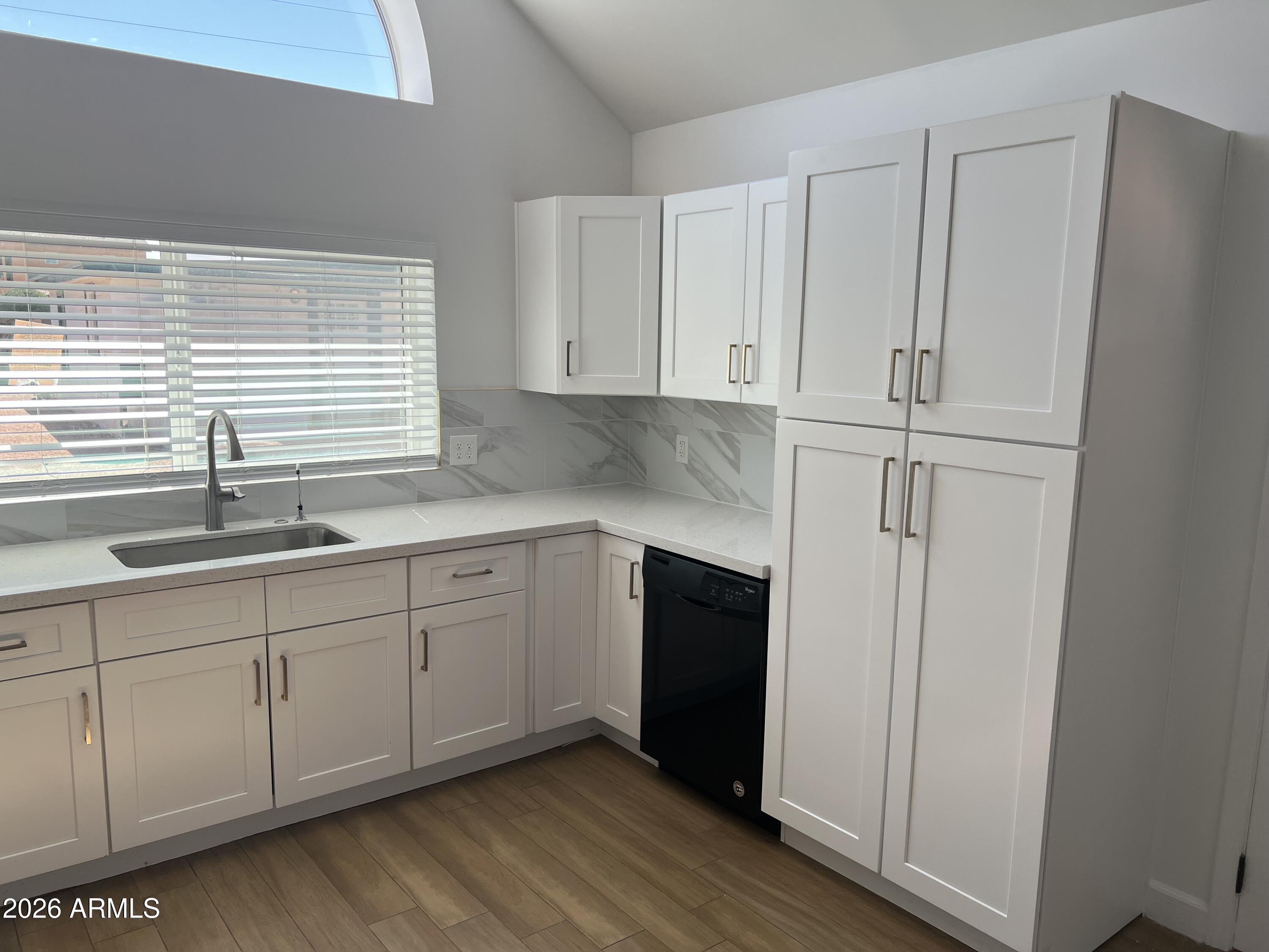 Properties 4 444 S DELAWARE Street