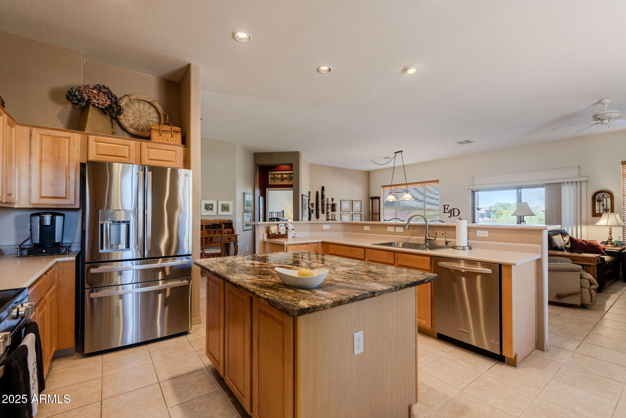5812 S STAGHORN CHOLLA Court