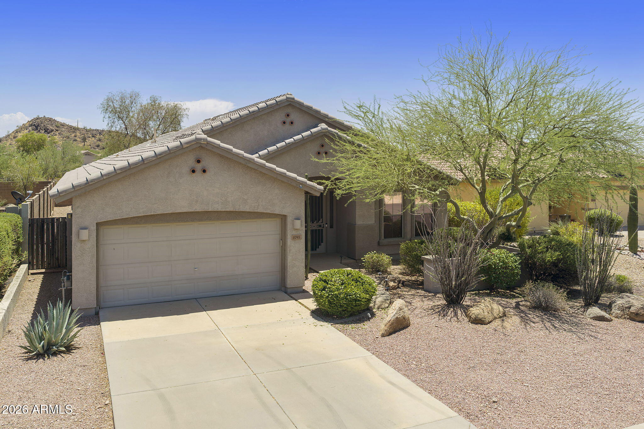 6745 E LAS ANIMAS Trail