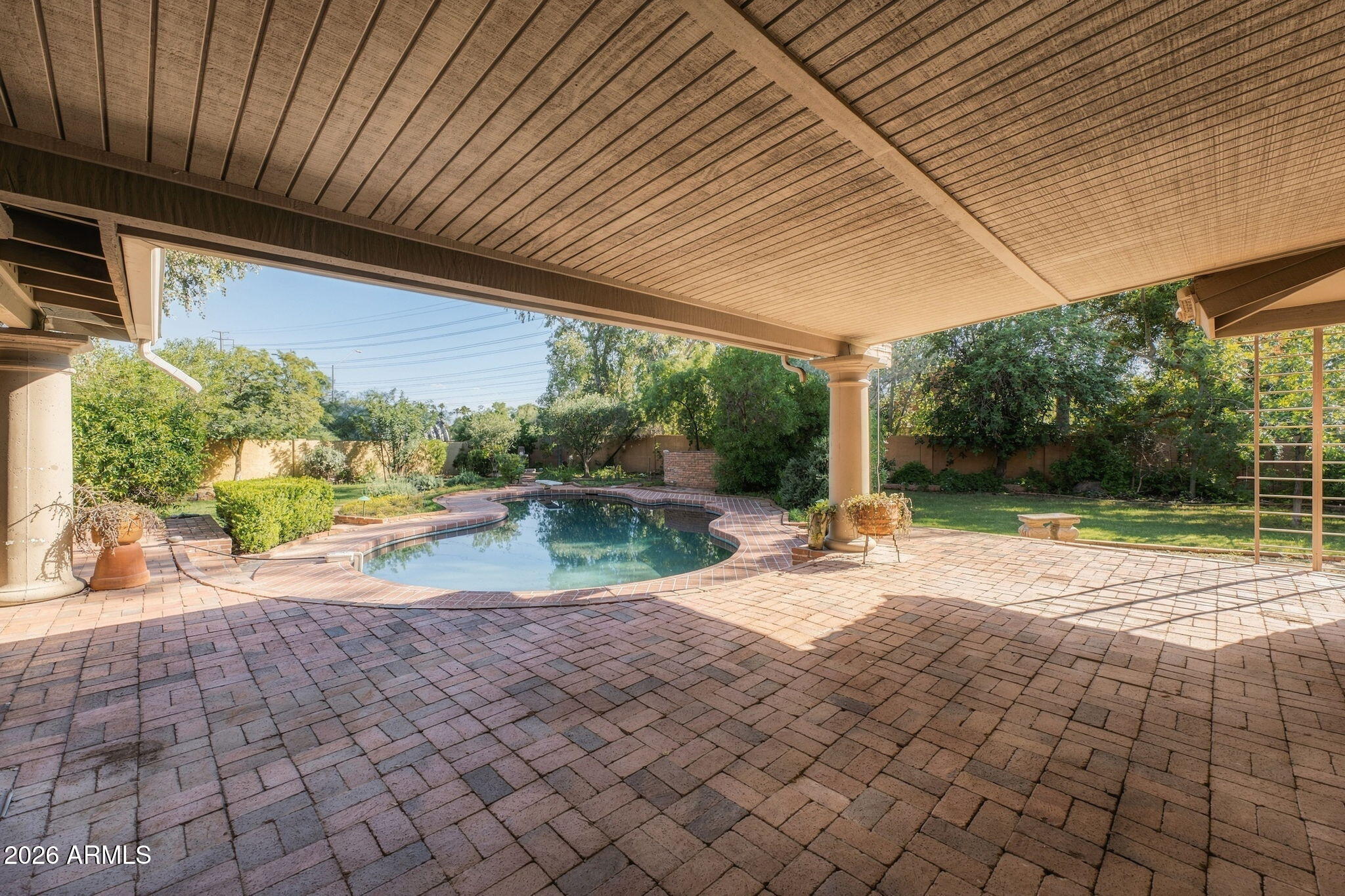 9711 E BECKER Lane